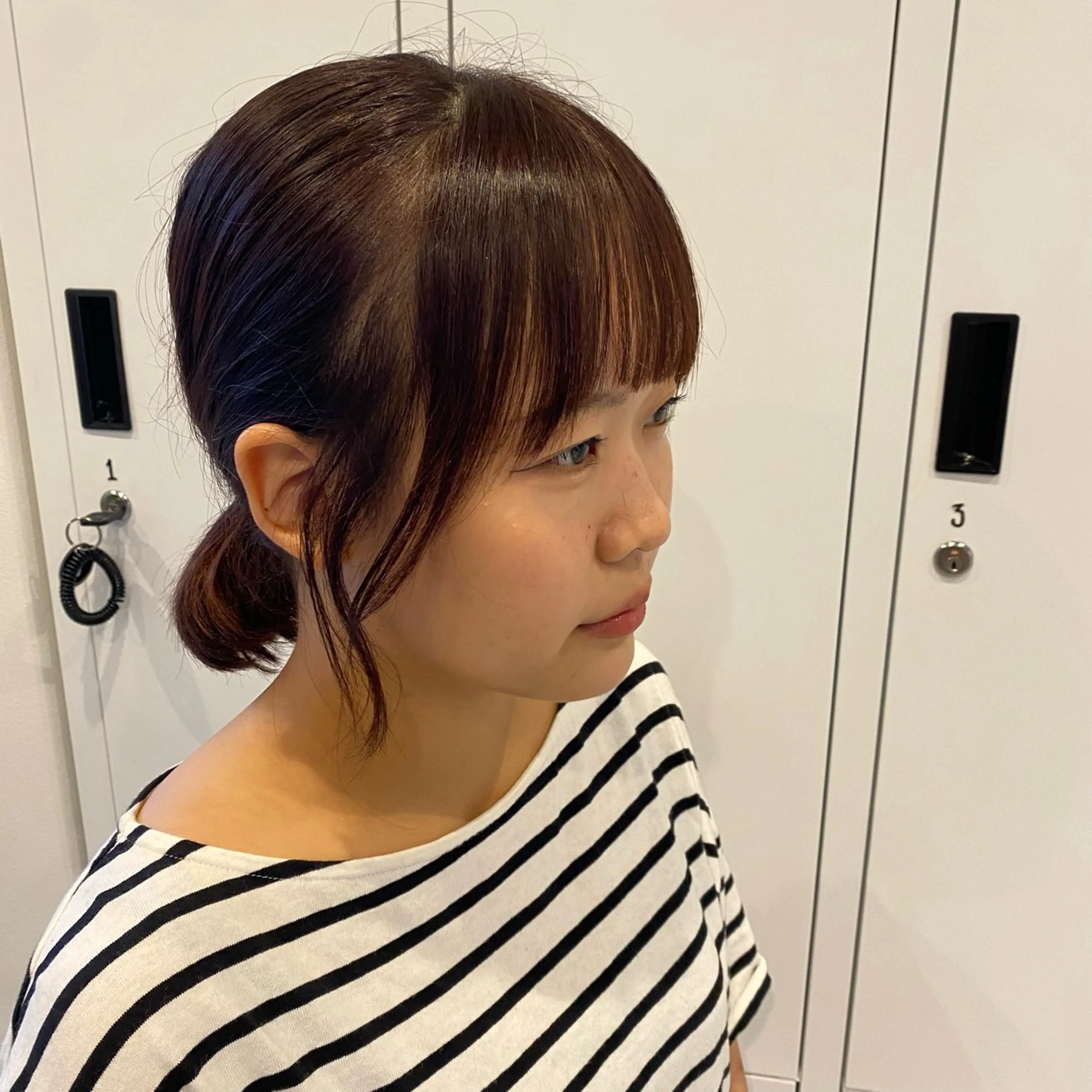 ミディアム 十文字 玲音のヘアスタイル