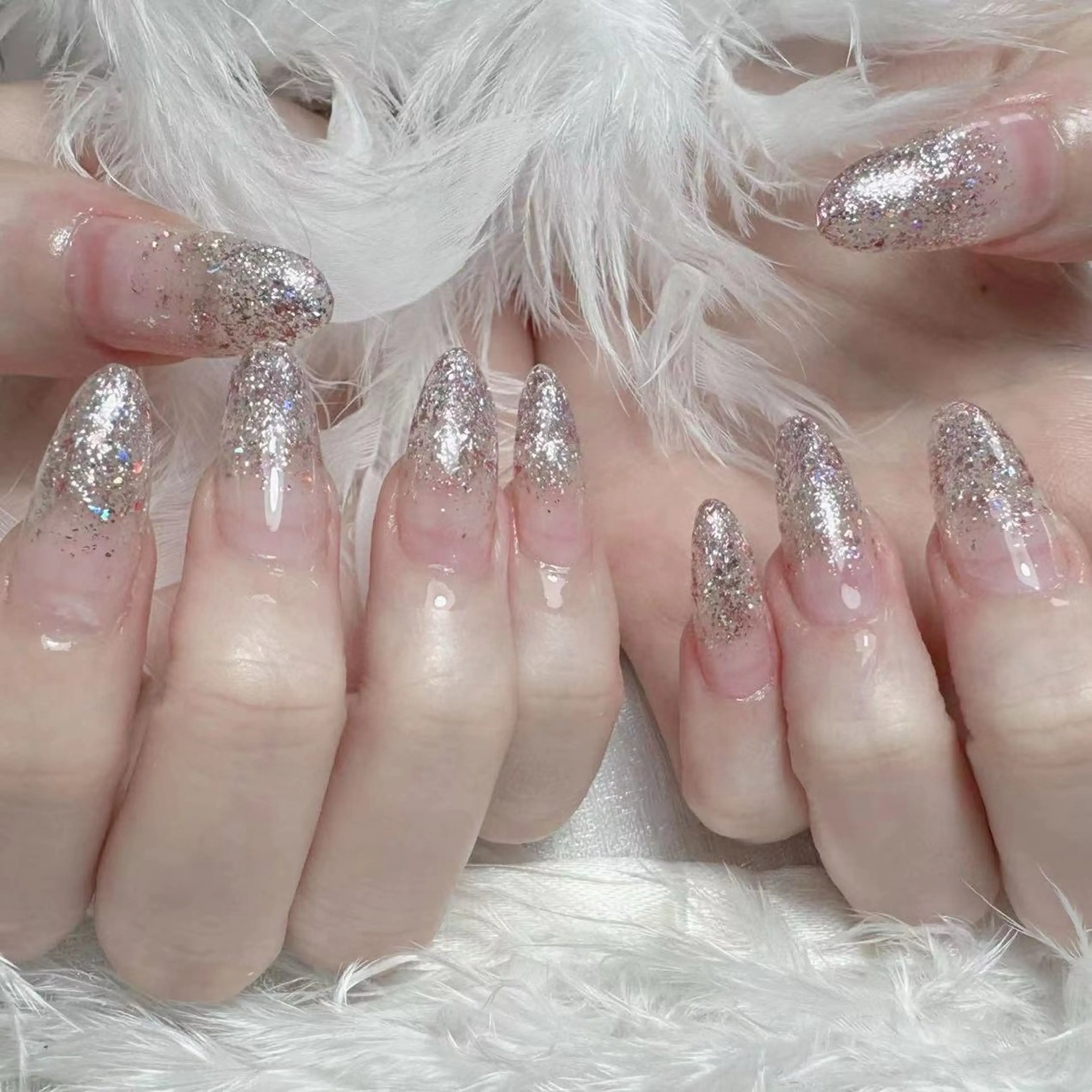 ネイル アートネイル オーロラネイル ガーリー キラキラネイル 韓国ネイル ハンドネイル Diamond NAIL✨のネイルデザイン