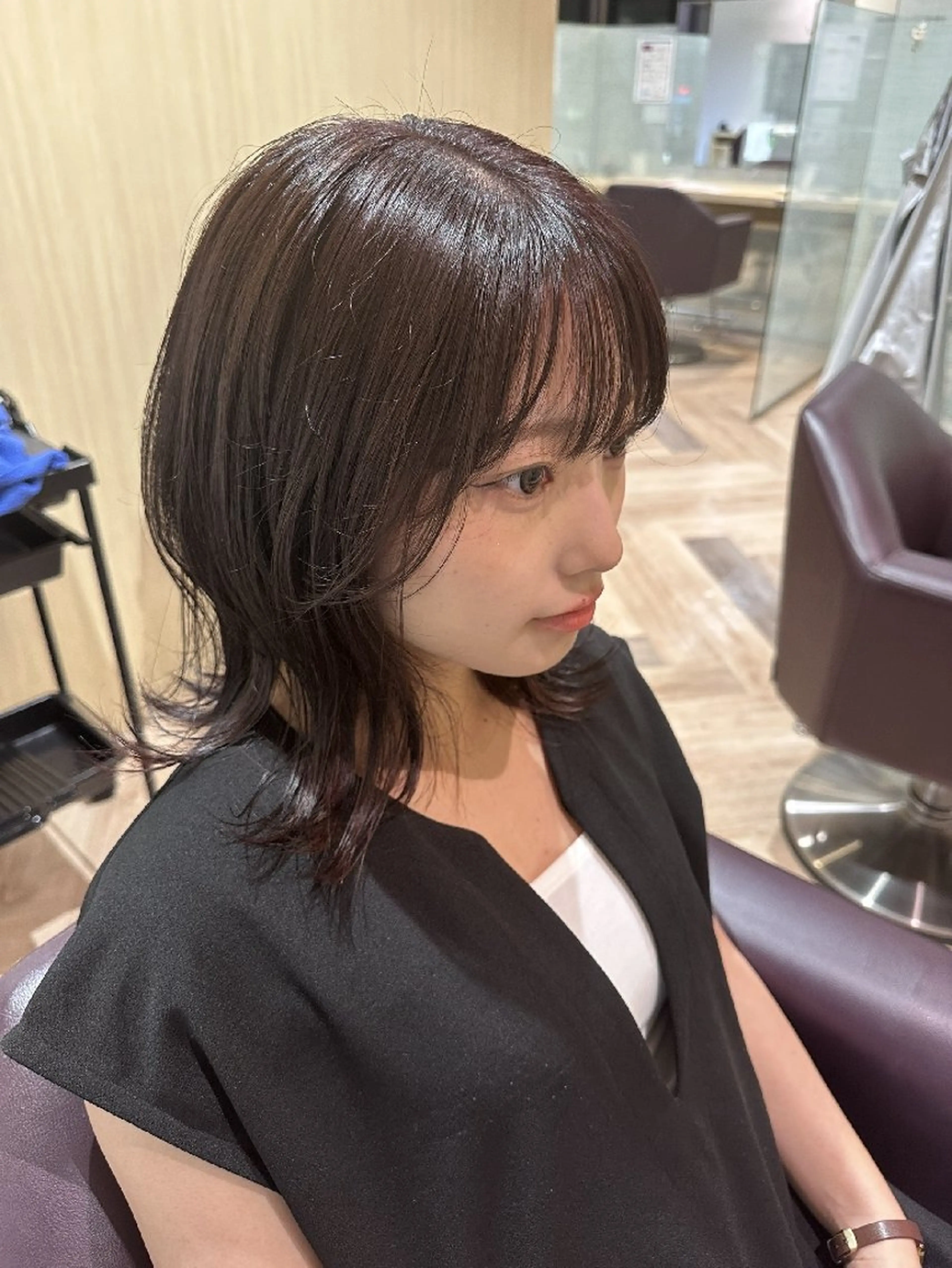 セミロング ヘアカラー ヘッドスパ ツヤ髪🎀暖色カラー さとあみのヘアスタイル