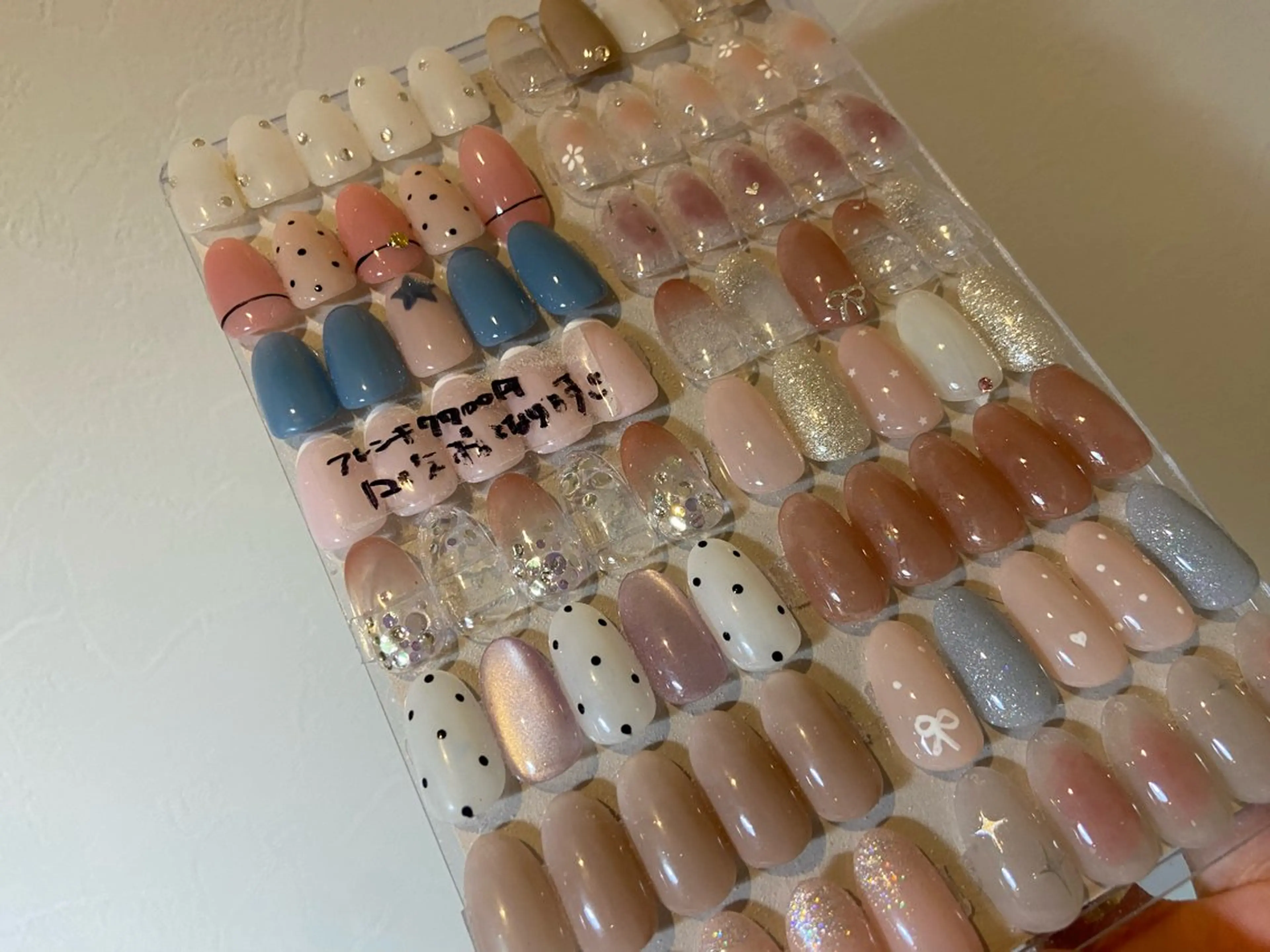 オフなし✋季節のニュアンスネイル⚠️現金のみの写真