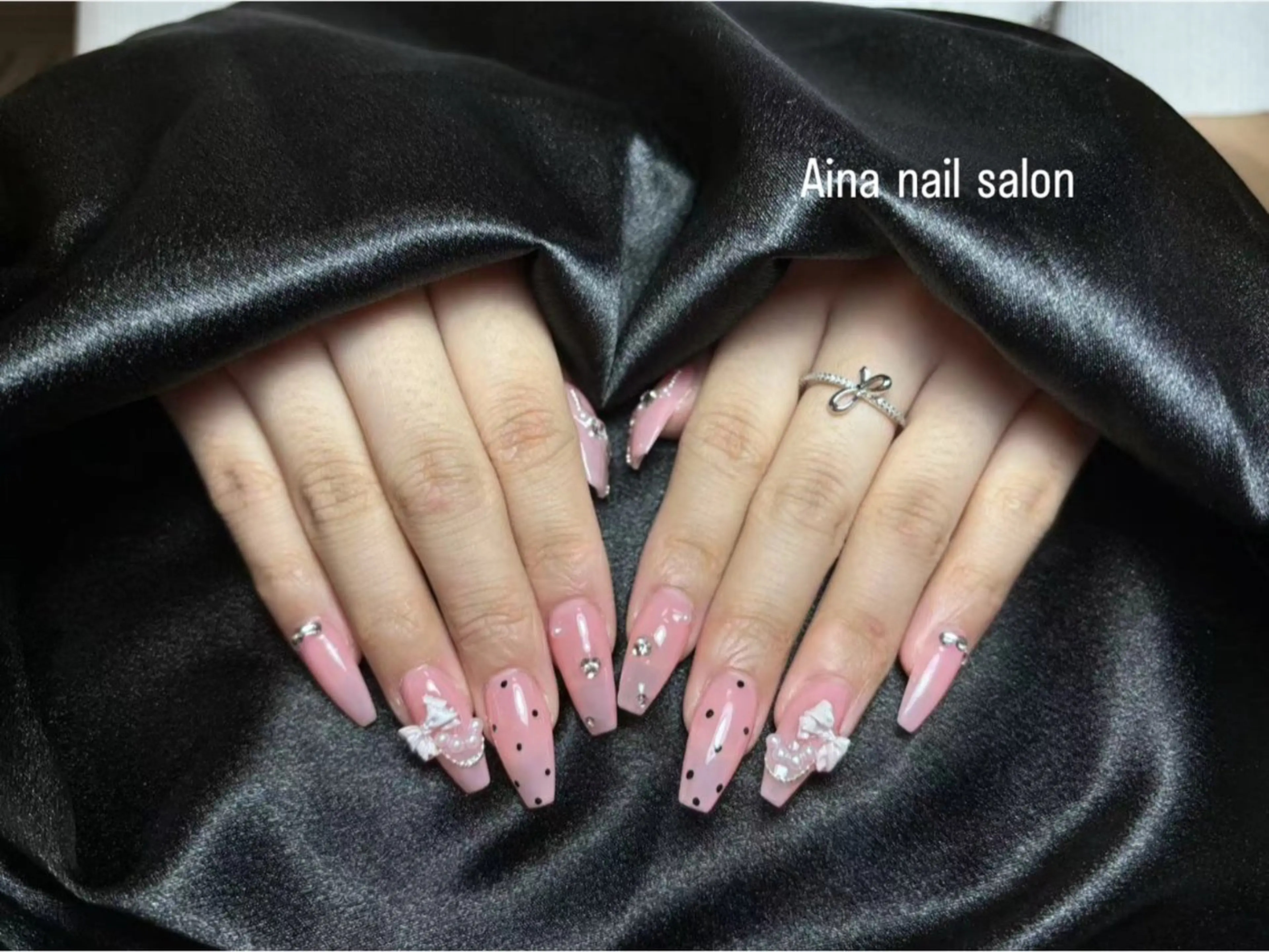 ネイル チークネイル 長さ出し フラッシュネイル フットネイル フレンチネイル Aina nail salonのネイルデザイン
