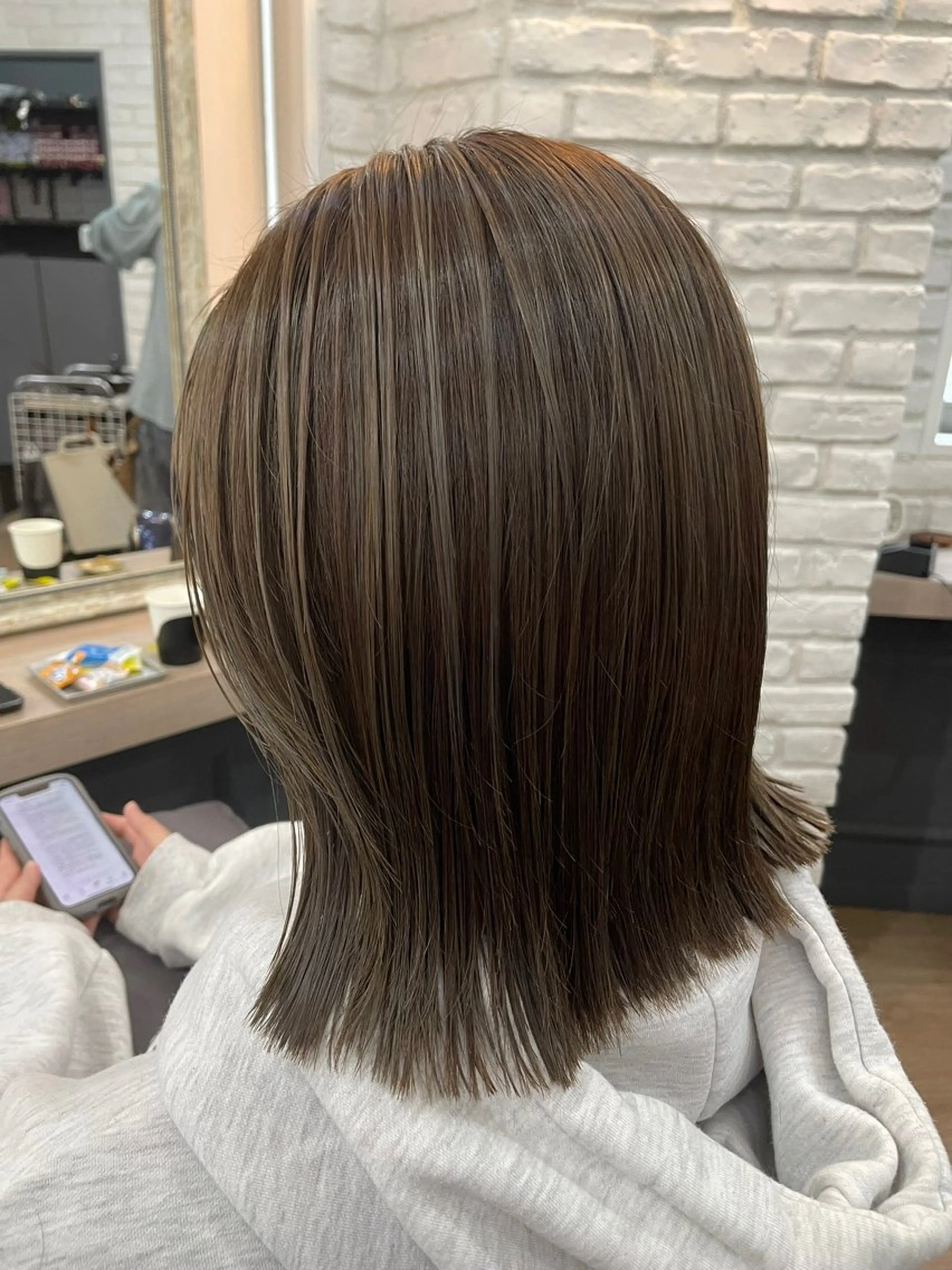 ミディアム カラー 透明感カラー ハイライトカラー ハイライト カット ヘアカラー トリートメント ニューモヘア所属・【マンツーマン接客】 ✂︎🟡酒井司🟡のヘアスタイル