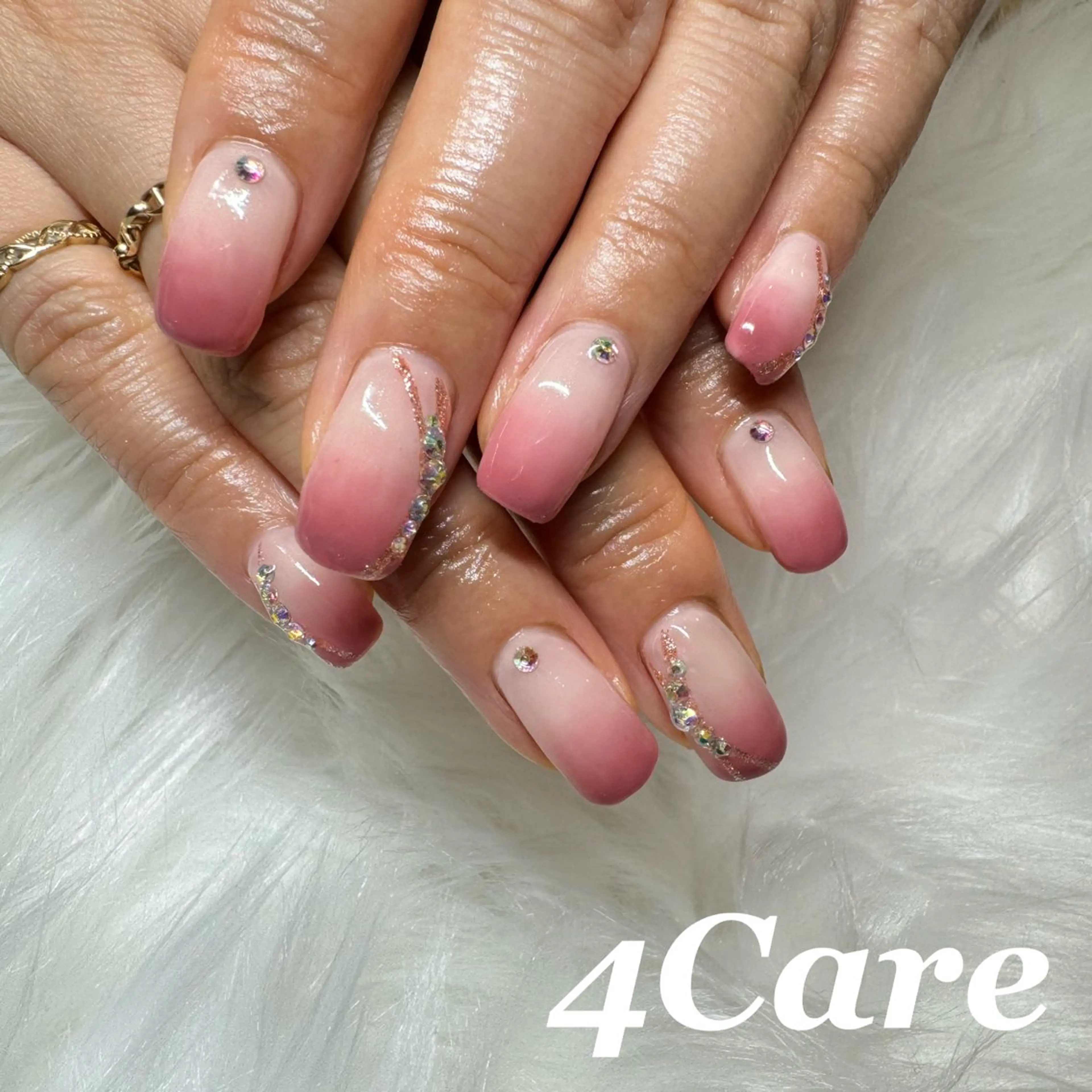 ネイル 4Care所属・4Care Yのネイルデザイン