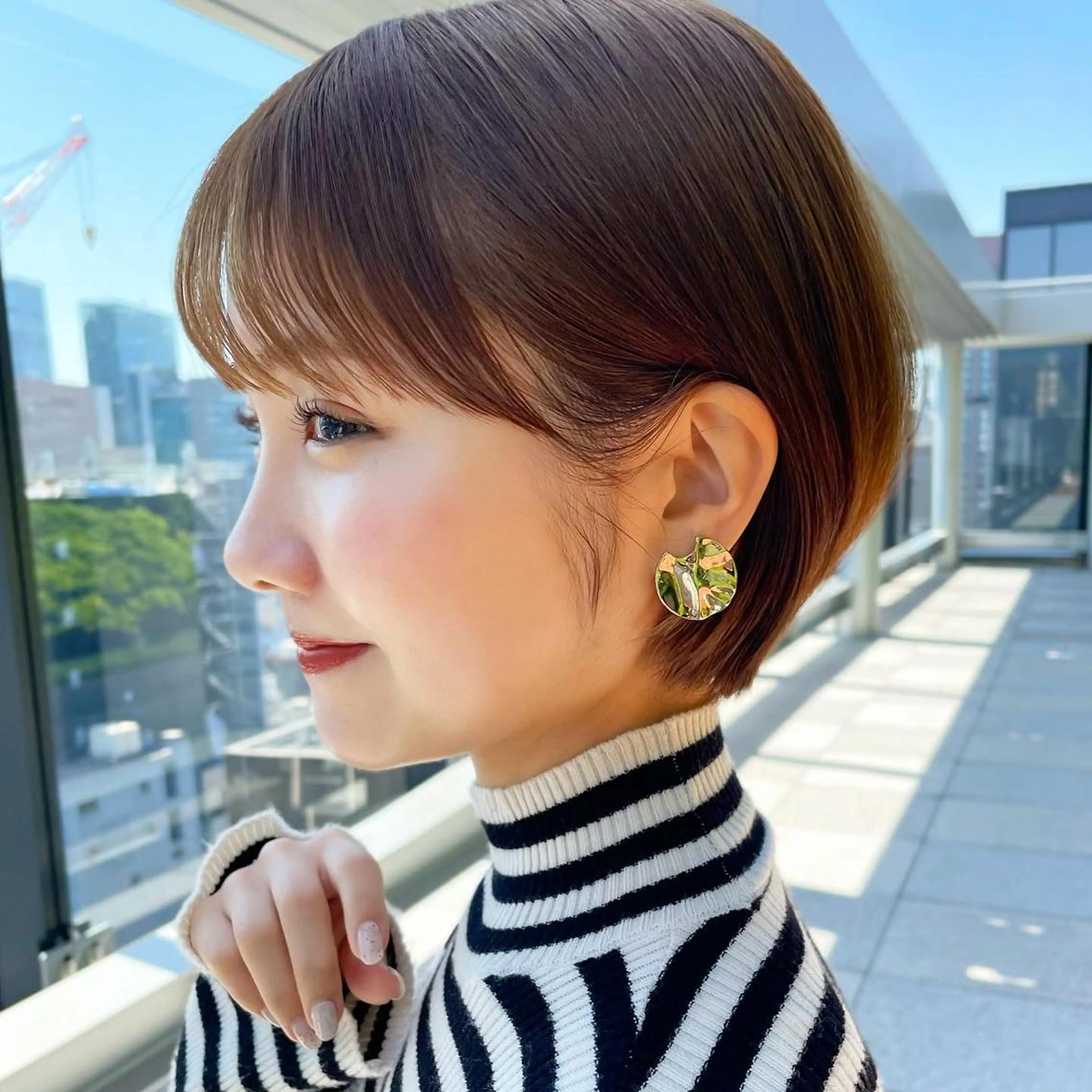 ショート カラー ブラウンカラー ショートヘア ヘアカラー レイヤー/ショート透 明感カラー/西田祐賀のヘアスタイル