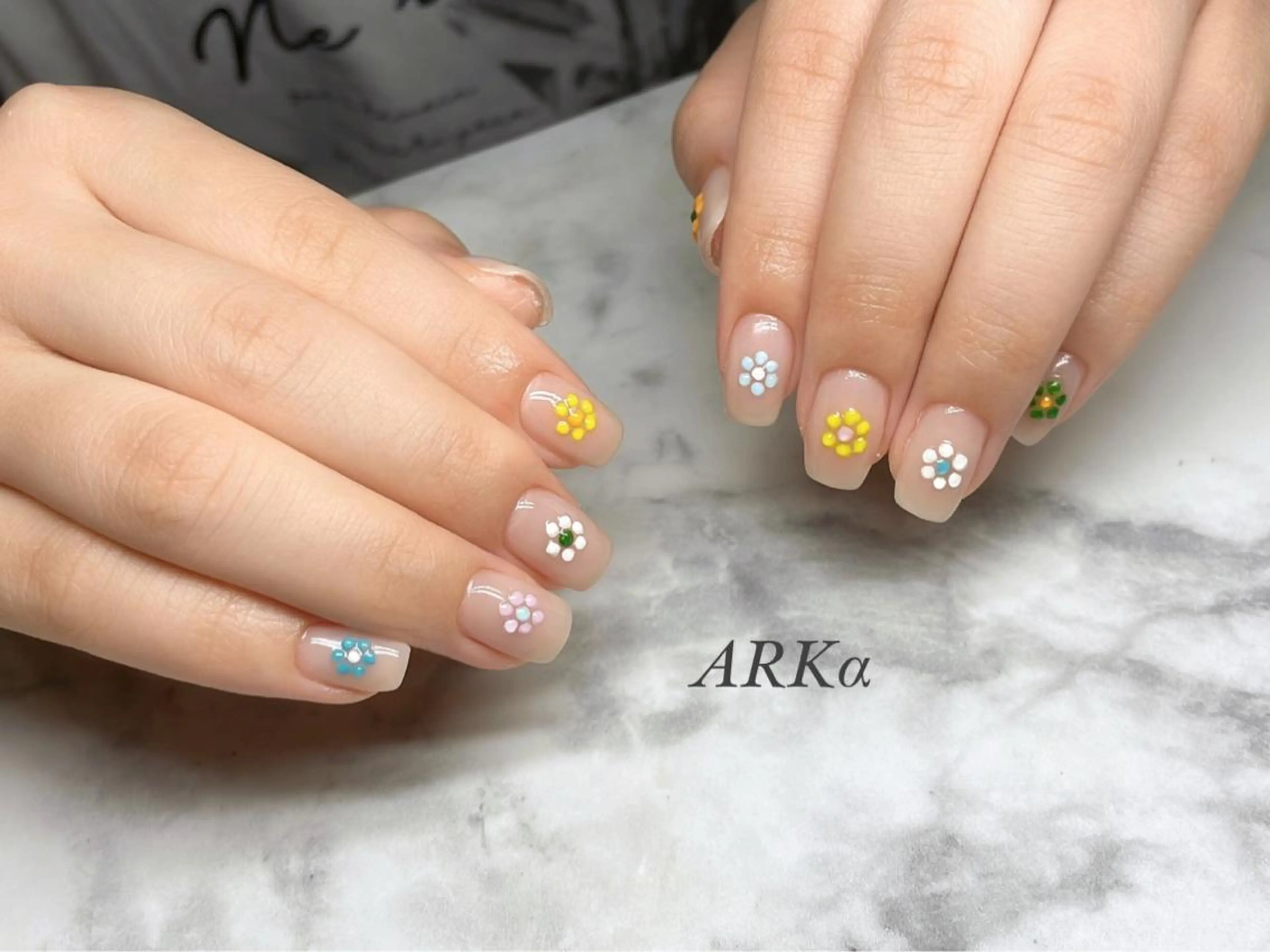 ネイル ハンドネイル ARKα Nishiのネイルデザイン