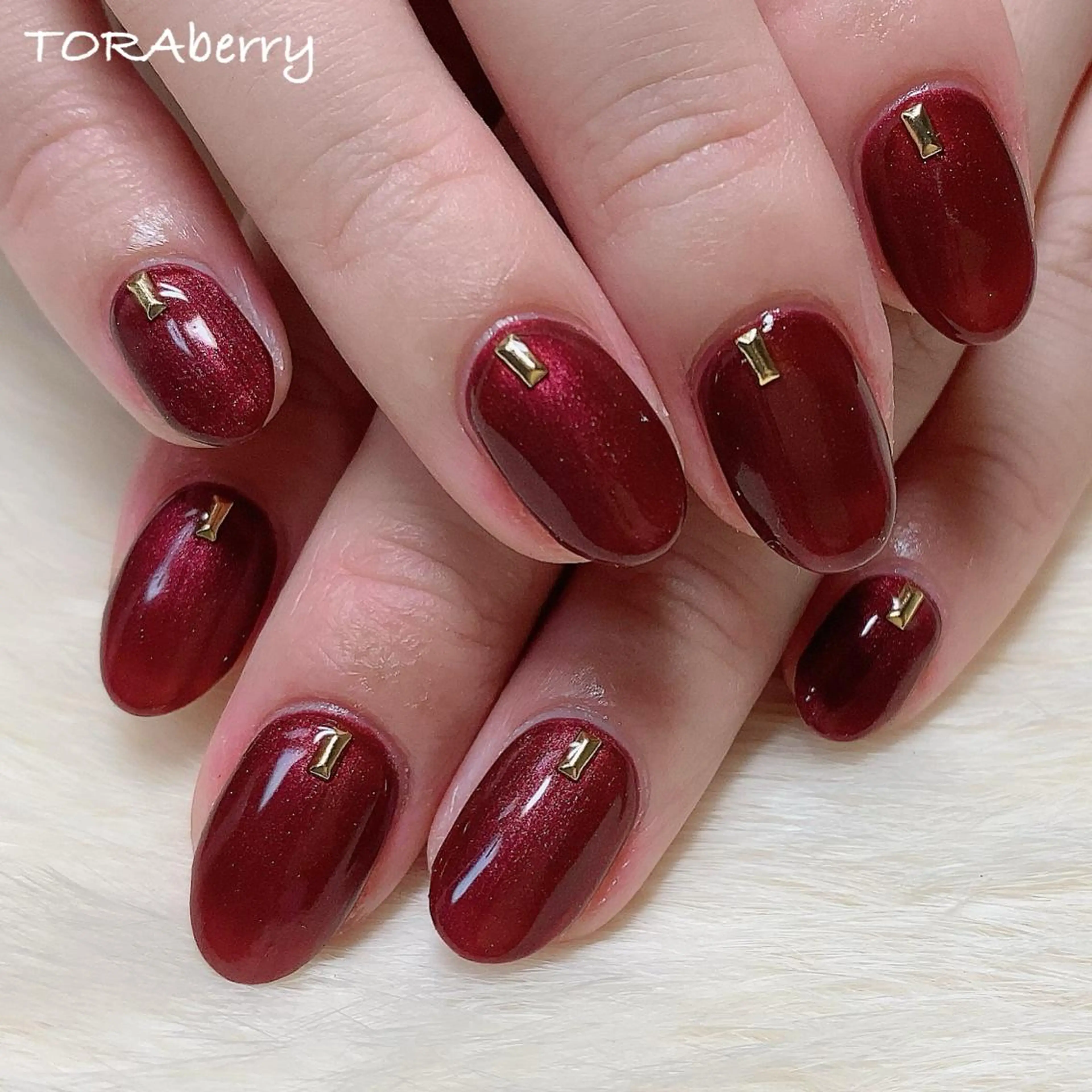 ネイル ボルドー ハンドネイル ネイリスト なつみのネイルデザイン