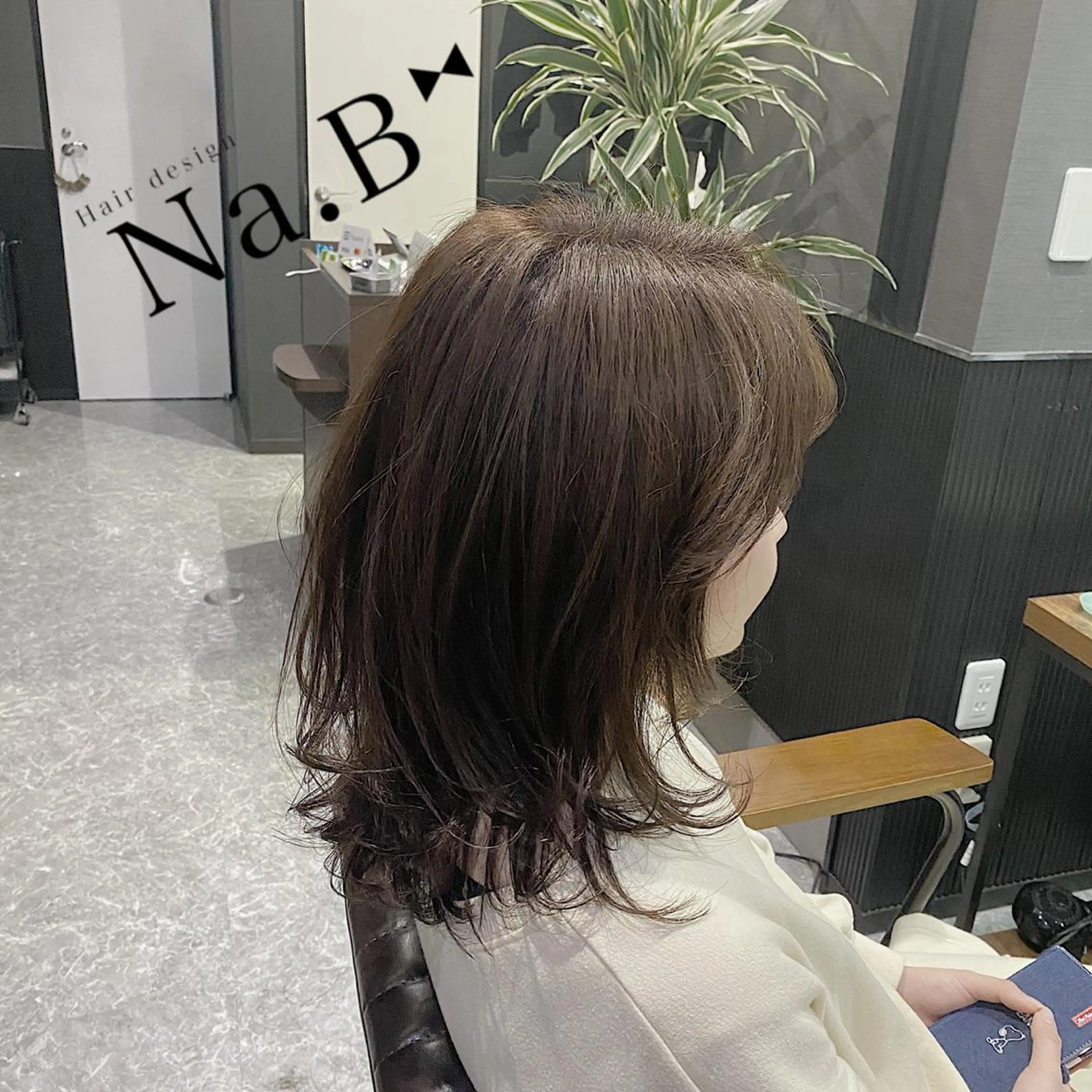 セミロング カラー Hair design Na.B所属・ジユン 지윤のヘアスタイル