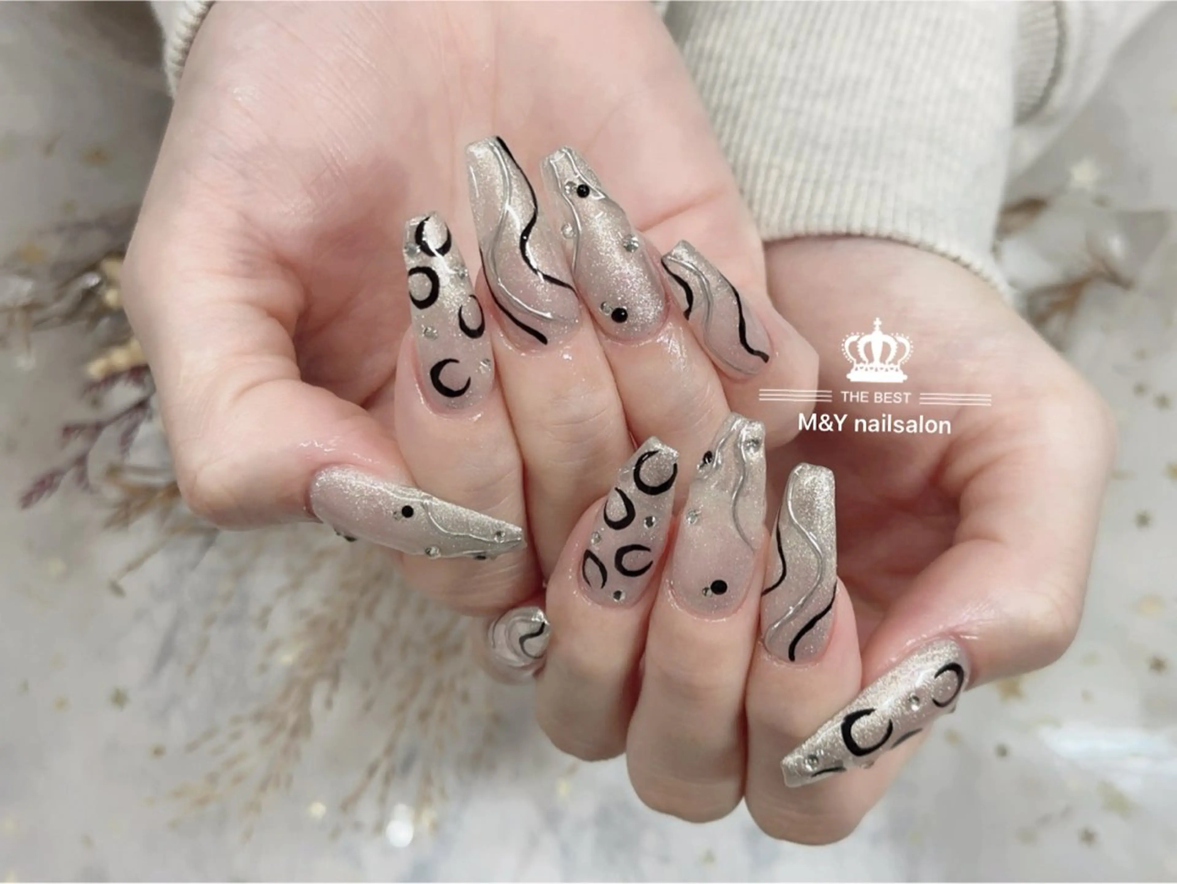 ネイル ミラーネイル スカルプネイル ハンドネイル ハンドケア M&Y nail Salon 新宿店のネイルデザイン