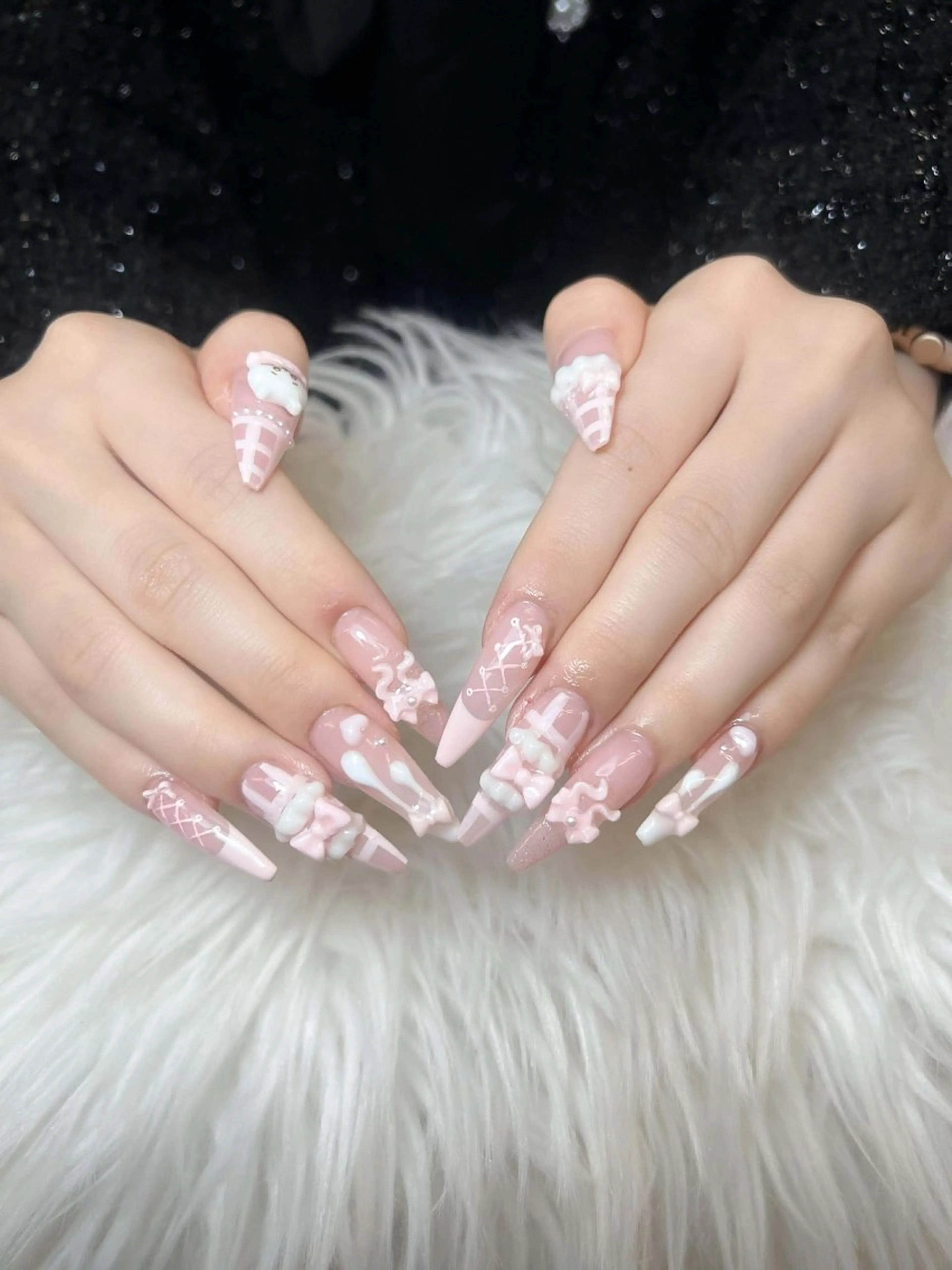 ネイル ハンドネイル ゴテゴテネイルサロン所属・ゴテゴテ ネイルのネイルデザイン