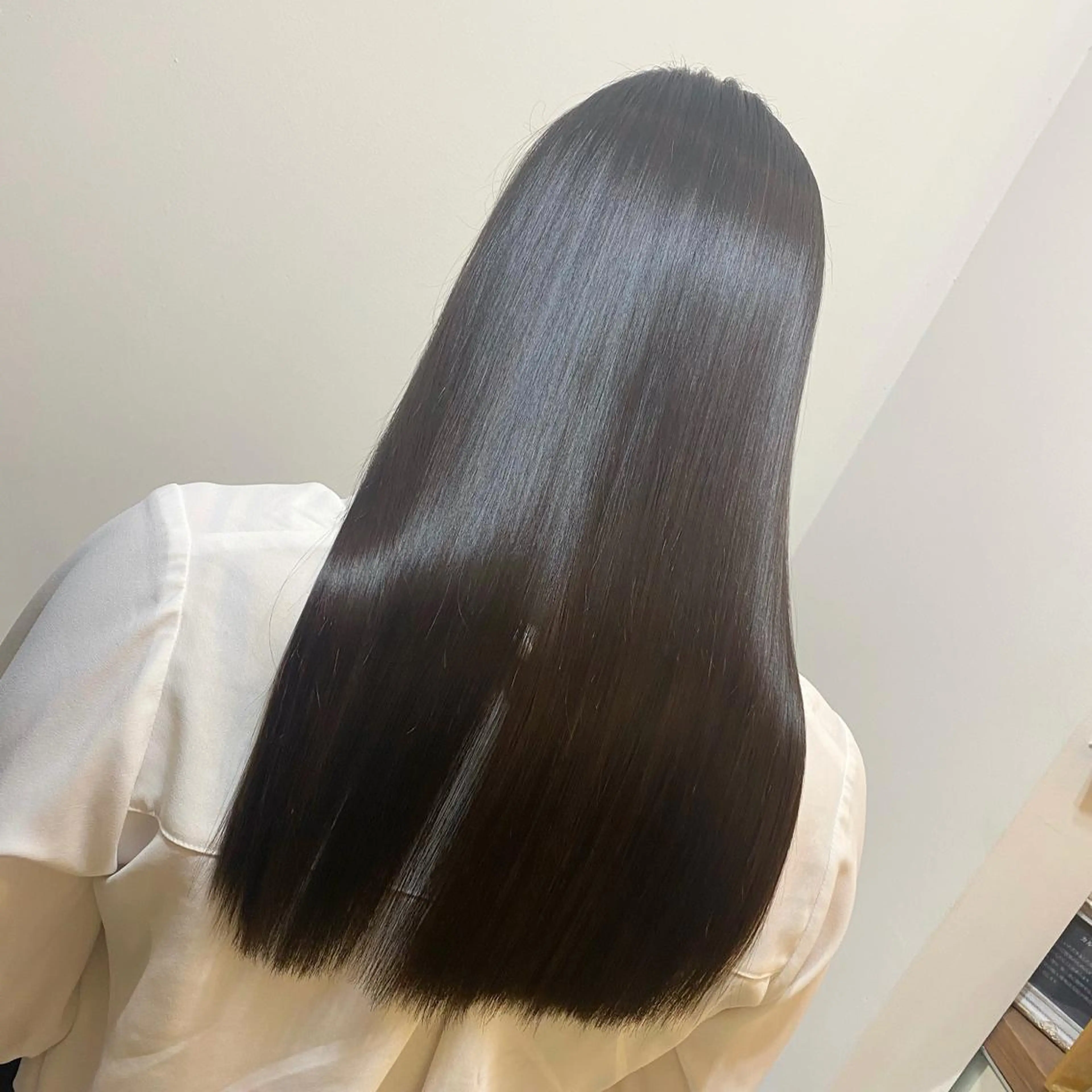 ロング 髪質改善 ロング トリートメント 酸熱トリートメント ASILE（アジール）所属・髪質改善講師 安東駿介のヘアスタイル
