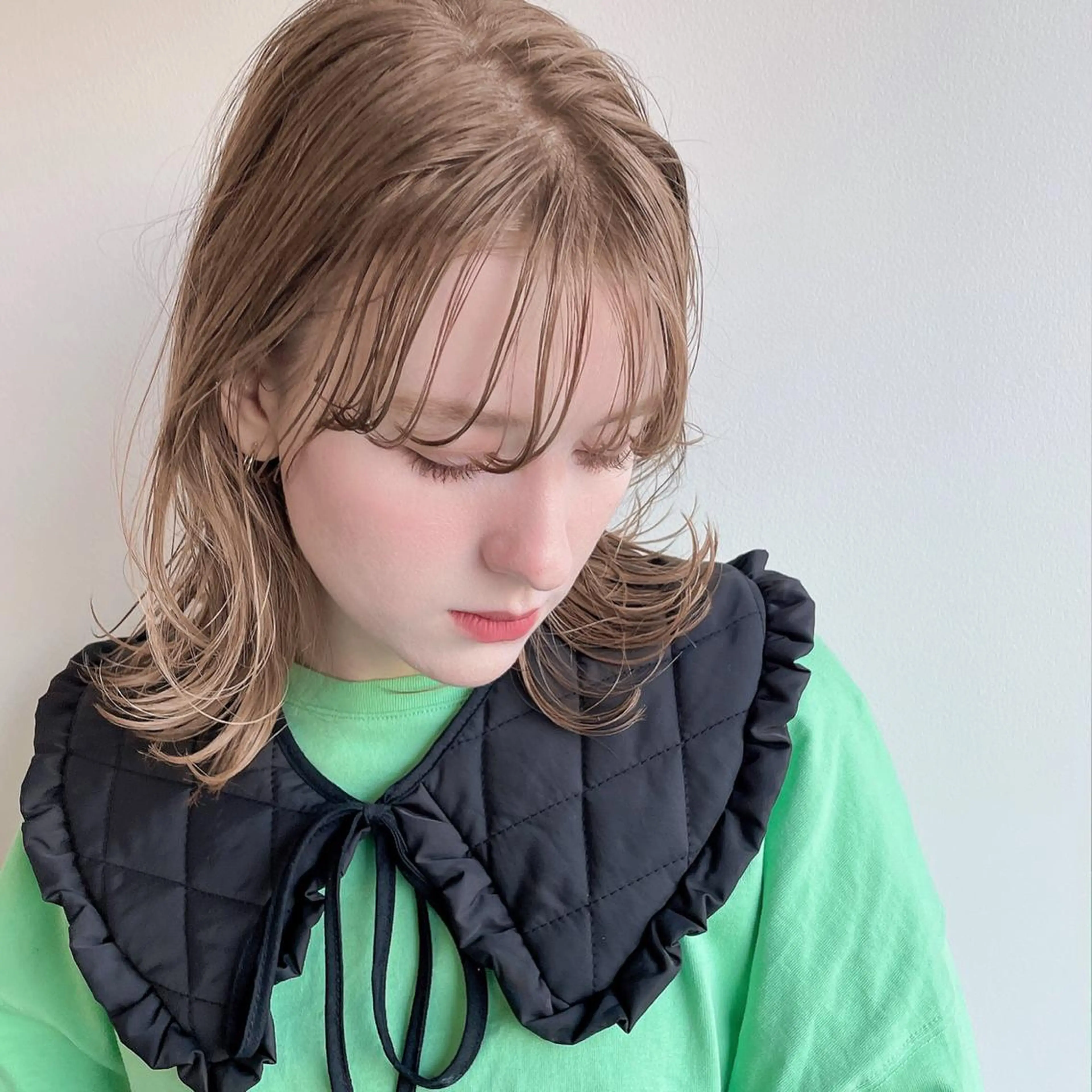 ミディアム ヘアカラー 梅田美容室 山崎海波のヘアスタイル