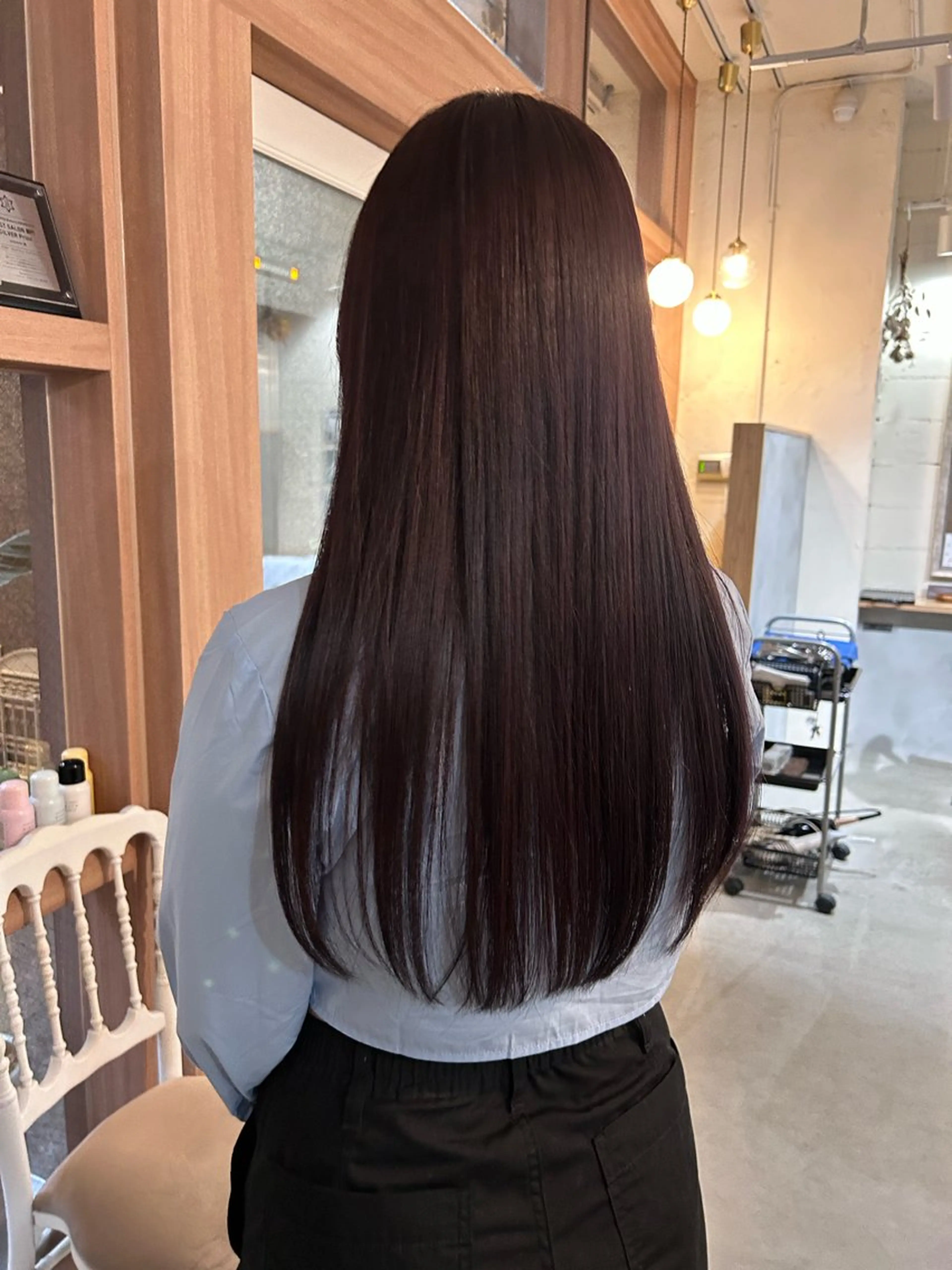 ロング カラー レッドカラー ambiente所属・瀬川 夏緒のヘアスタイル
