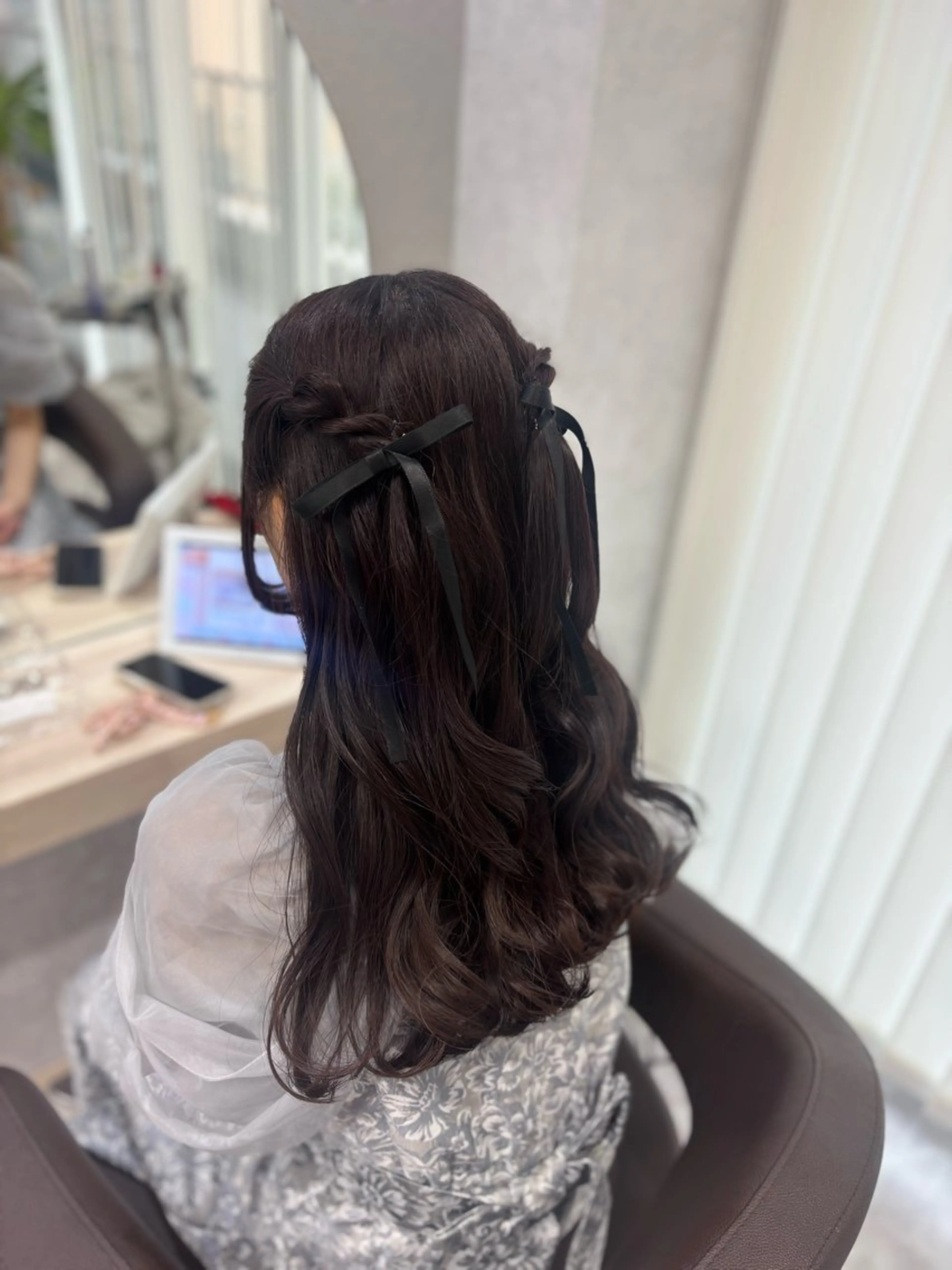 ロング ヘアアレンジ ヘアセット KEEN.所属・よこみぞ こなつのヘアスタイル
