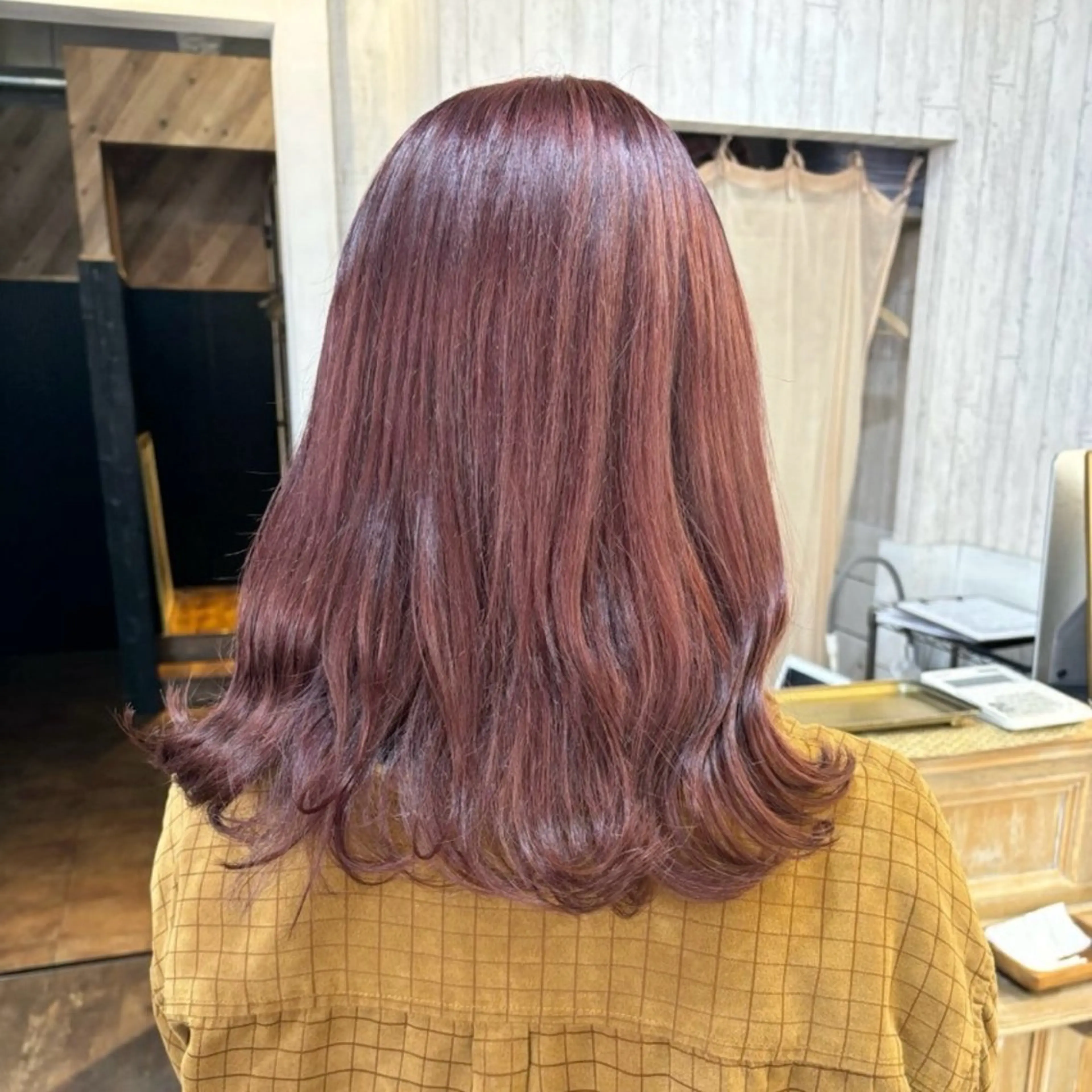 セミロング ブリーチなし透明感 カラー✳︎ayaneのヘアスタイル