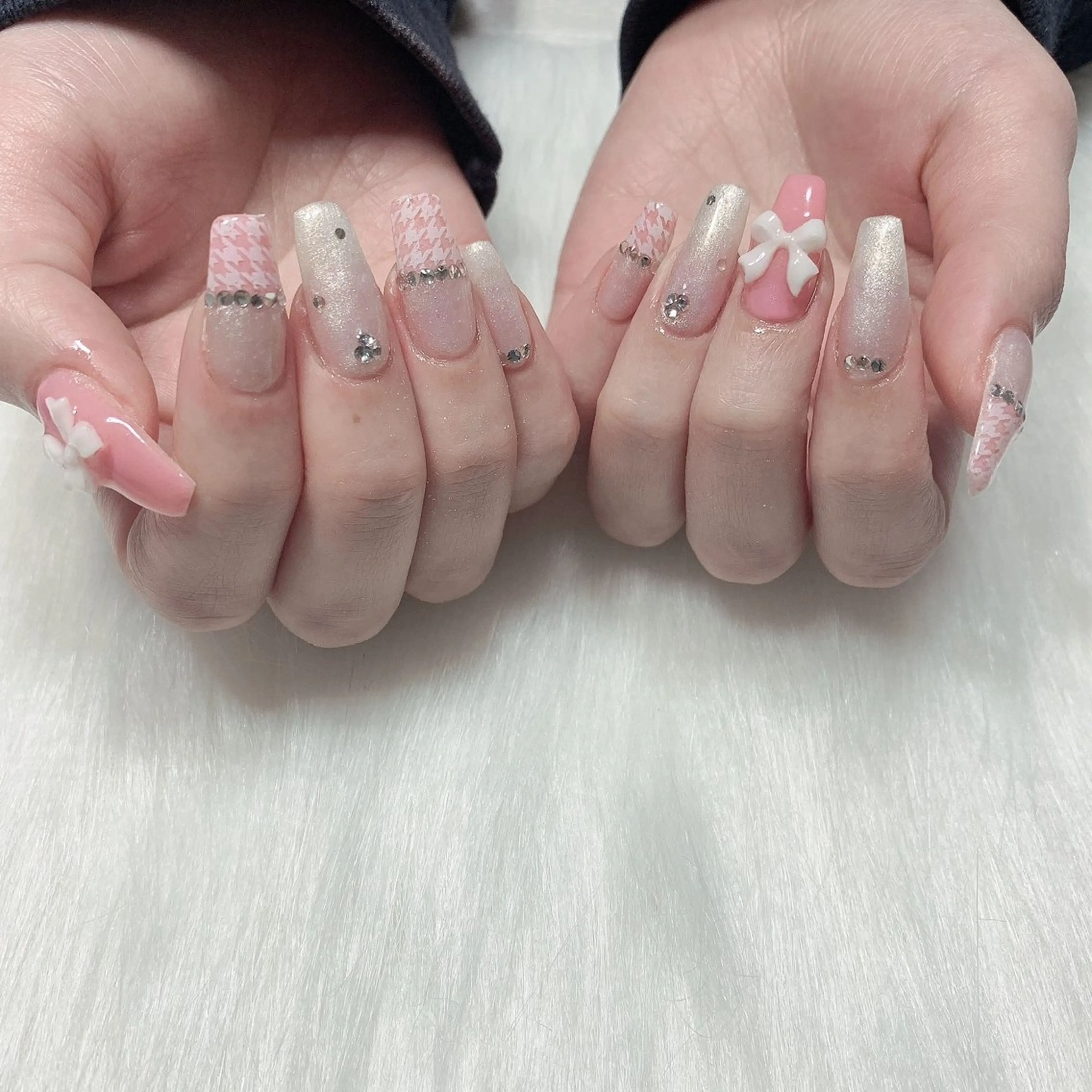 ネイル ハンドネイル フットネイル Adite nailのネイルデザイン