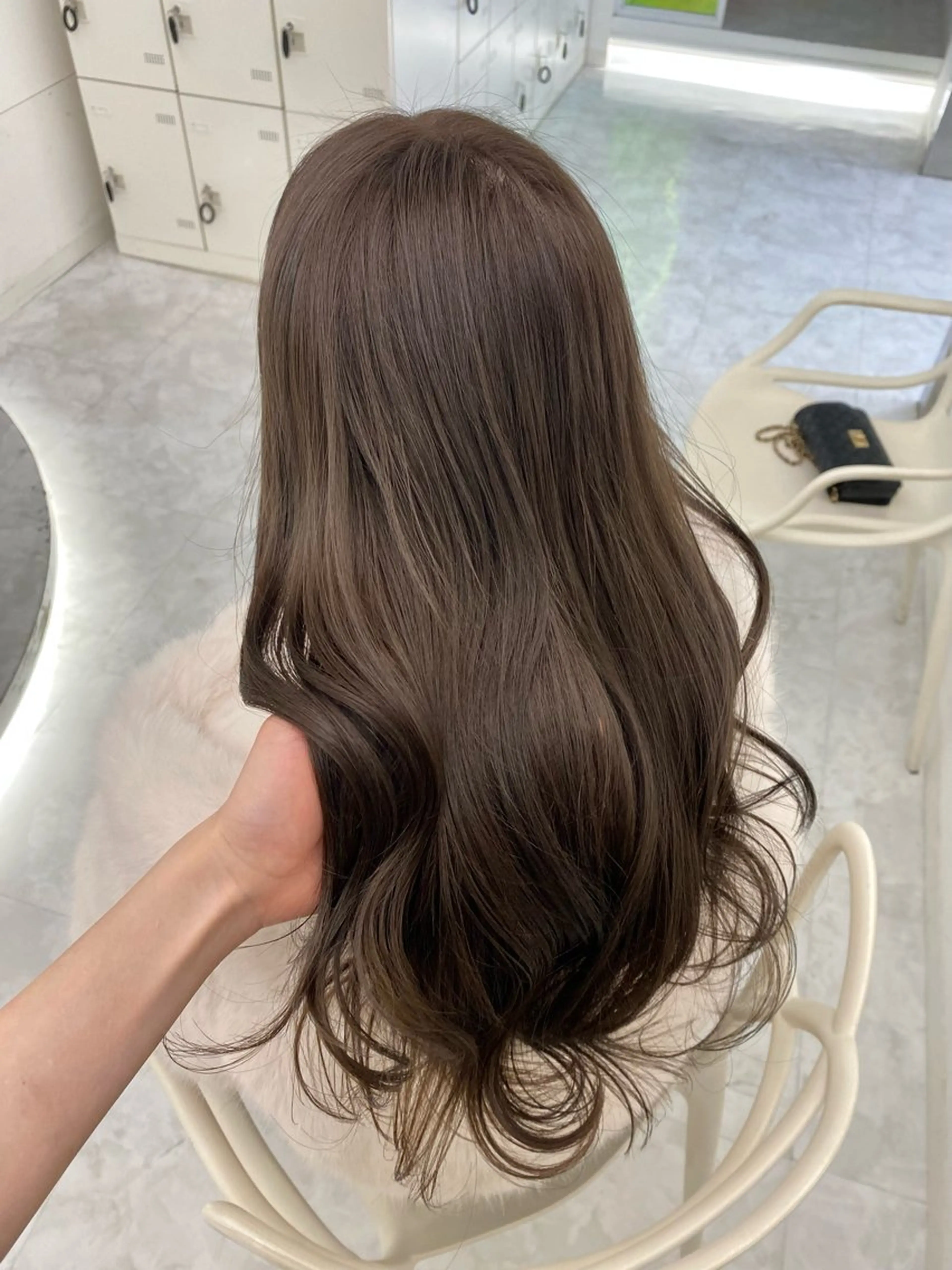 ロング ヘアカラー 🤍透明感グレージュ オリーブ🤍RINのヘアスタイル