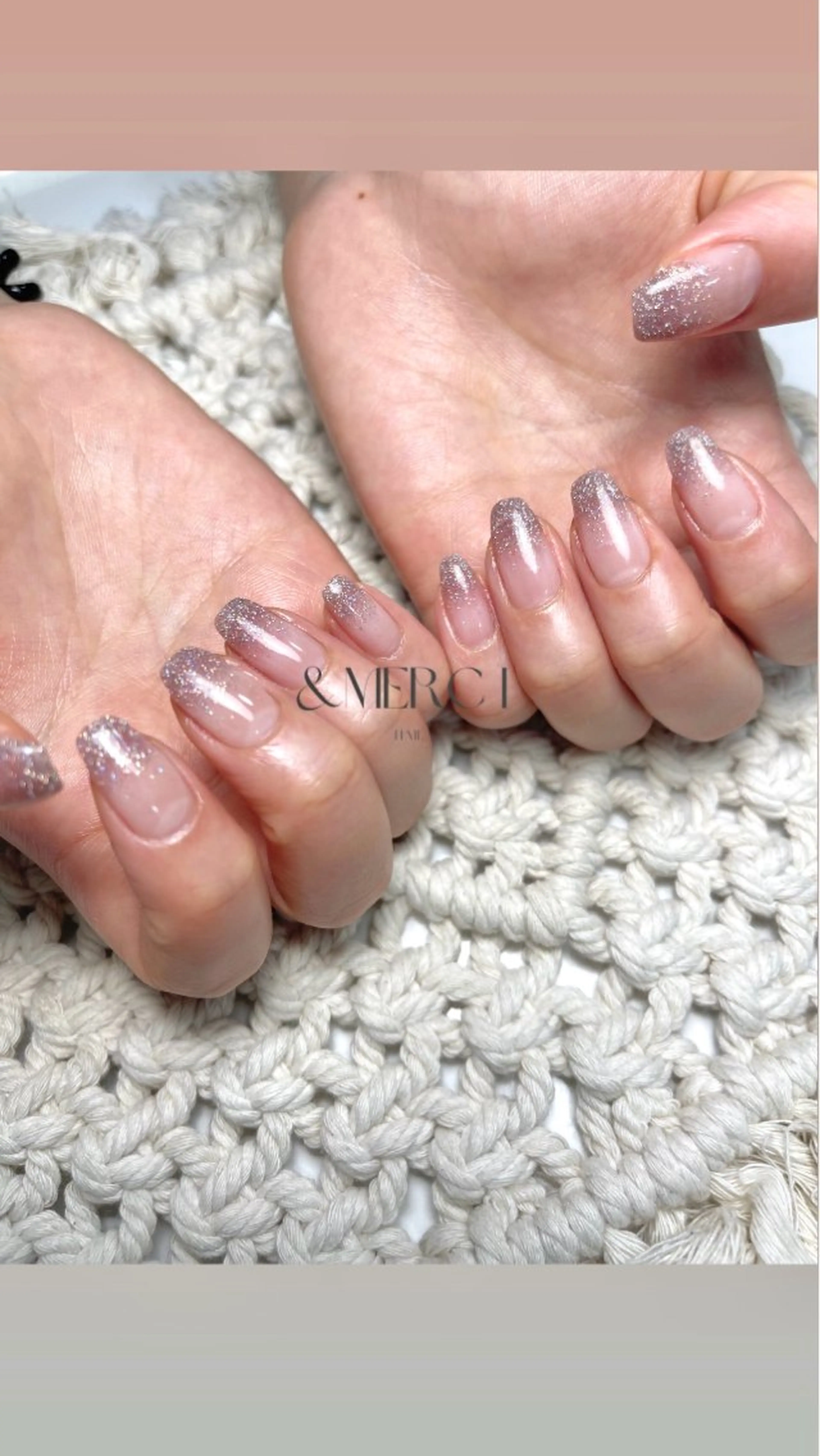 ネイル フラッシュネイル グラデーション ラメ(グリッター) ラメグラデーション ハンドネイル ＆MERCI所属・&MERCI nail maoのネイルデザイン