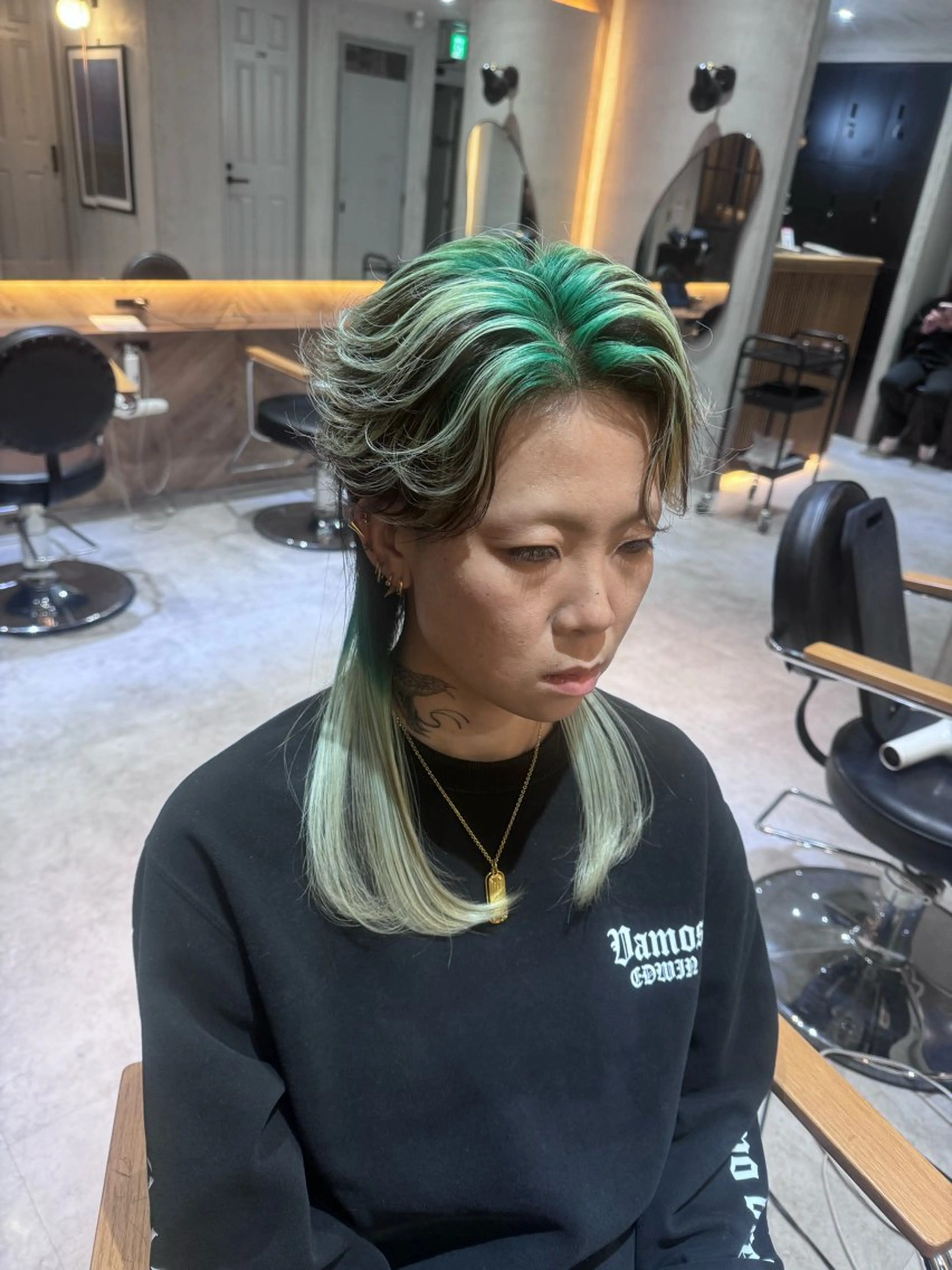 カラー デザインカラー 木村 ハルカのヘアスタイル