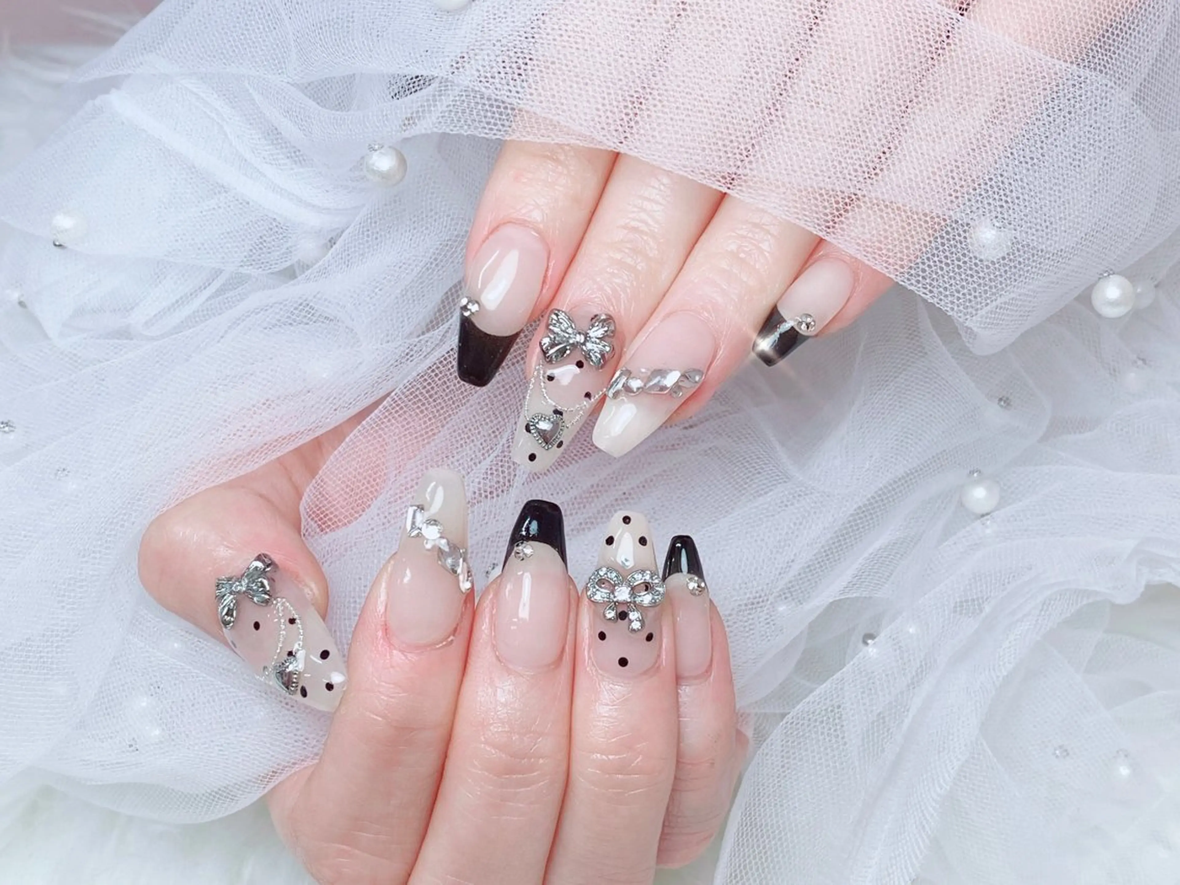 ネイル ハンドネイル ハンドケア Naomi nailのネイルデザイン
