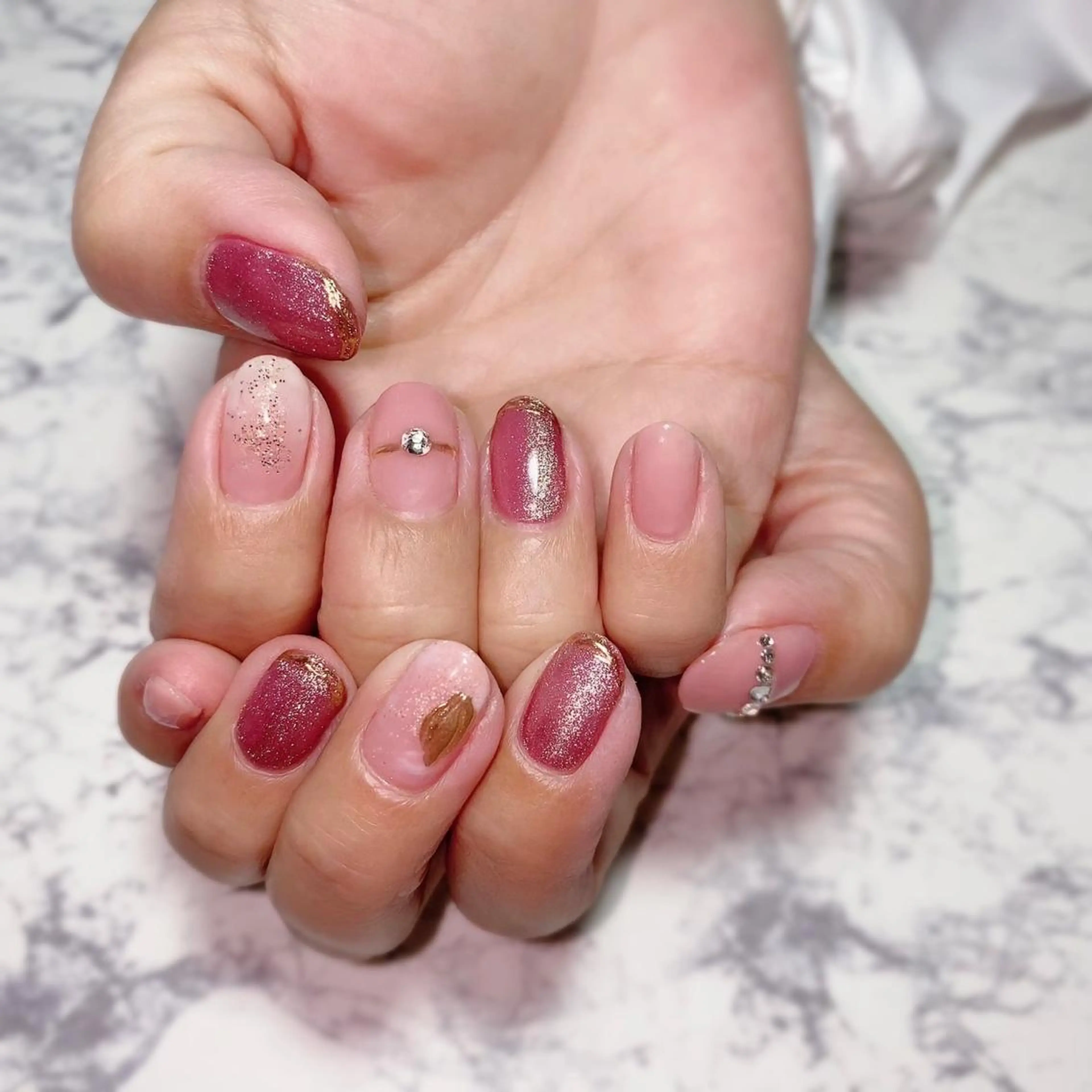 ネイル マグネットネイル ネイルサロン lipineのネイルデザイン