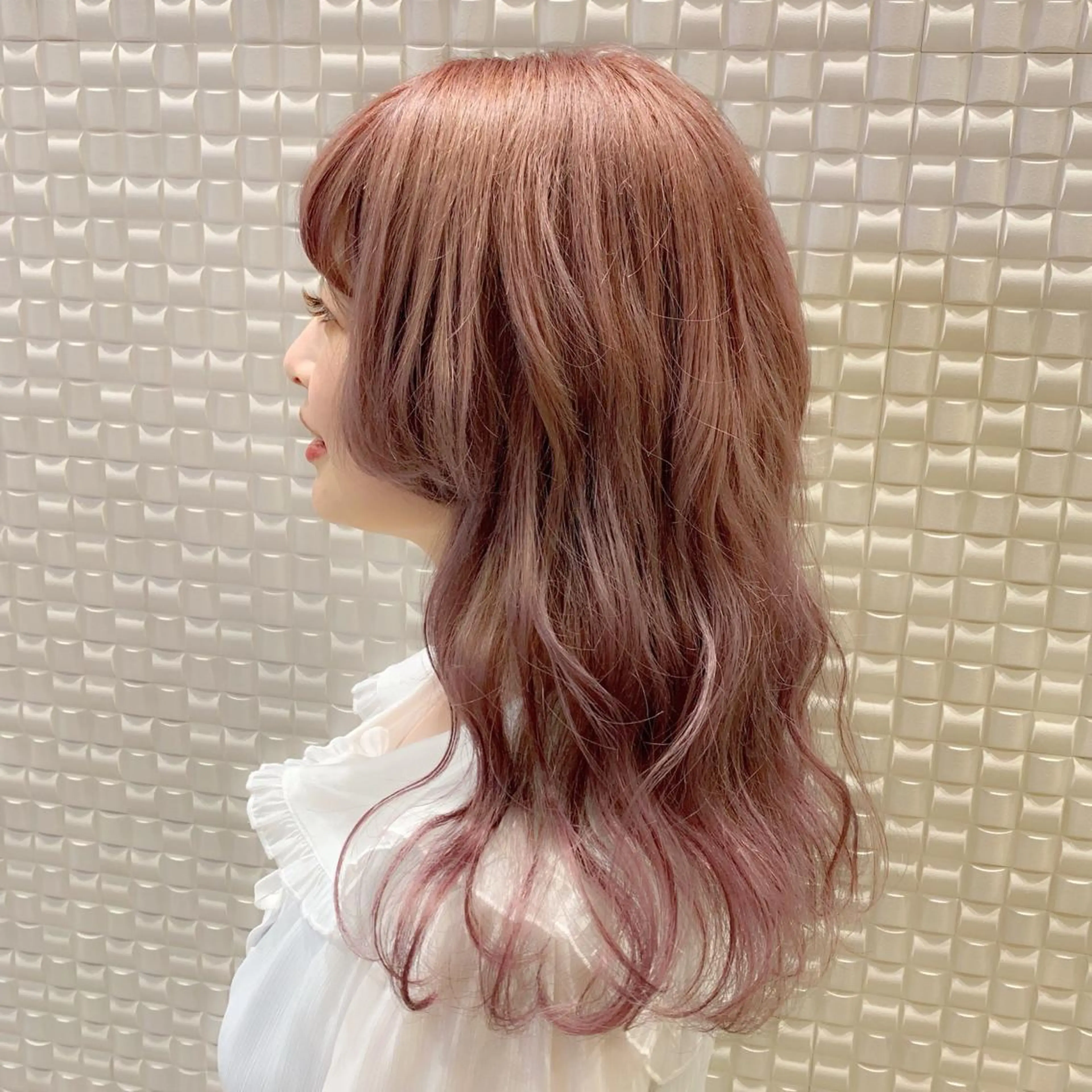 セミロング カラー ブリーチ ピンクカラー GO TODAY SHAiRE SALON所属・𝒢𝒾𝓇𝓁𝓎 ⑅　𝓎𝓊𝓀𝒶のヘアスタイル