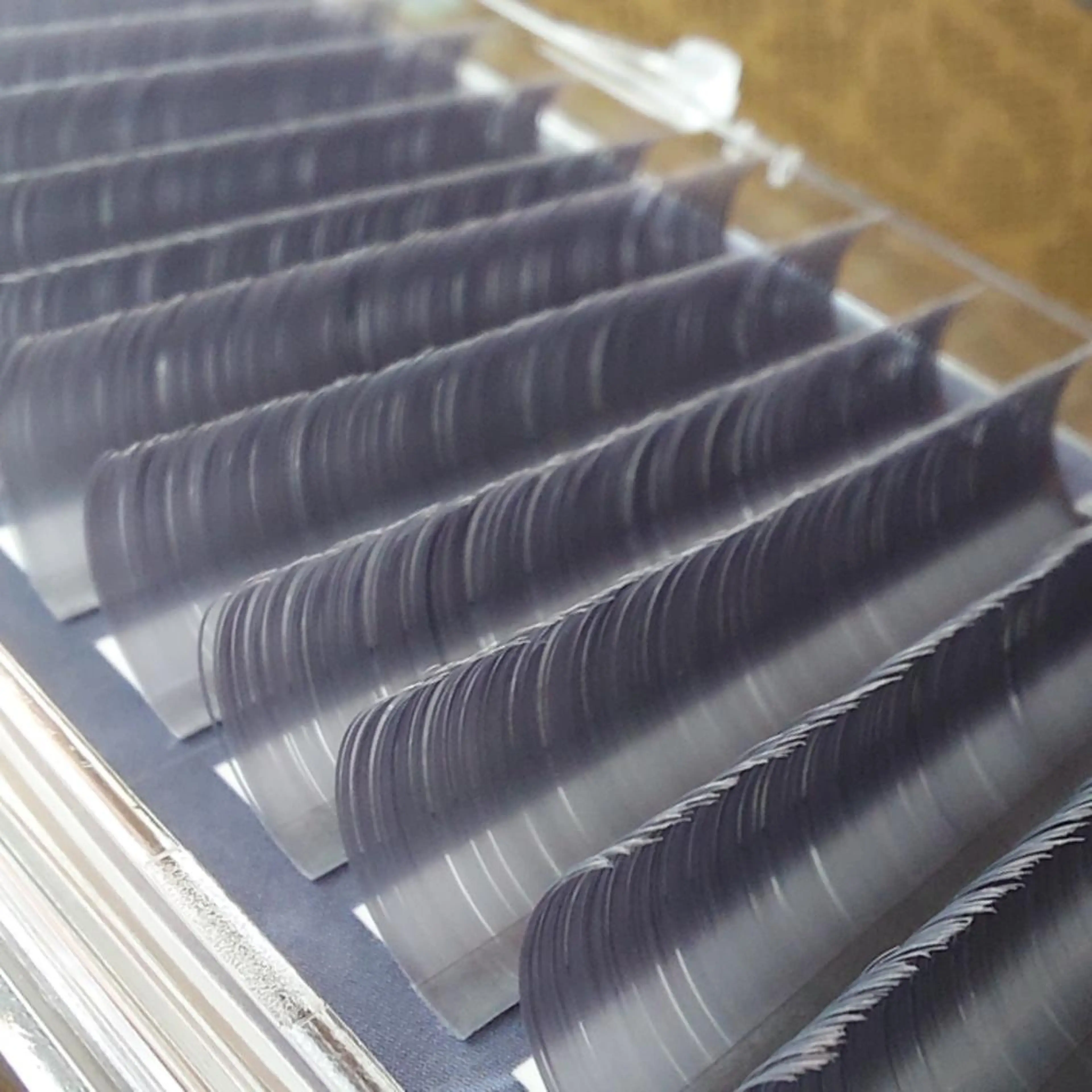 マツエク・マツパ フラットラッシュ U_la所属・U_la [ウーラ] 片岡の眉毛・アイブロウイメージ