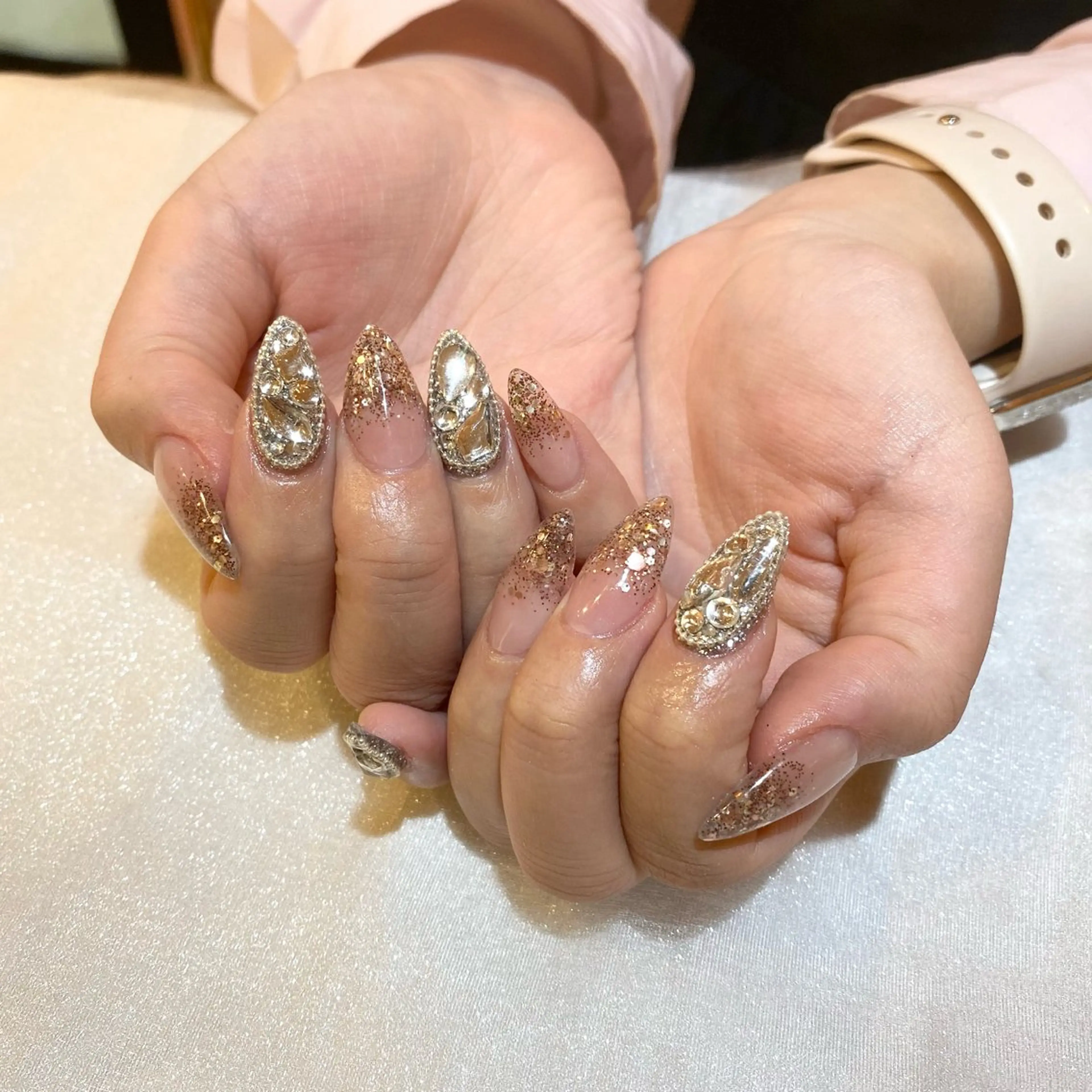 【スカルプ】4本アート(オフ、ケア、指名料込み）の写真