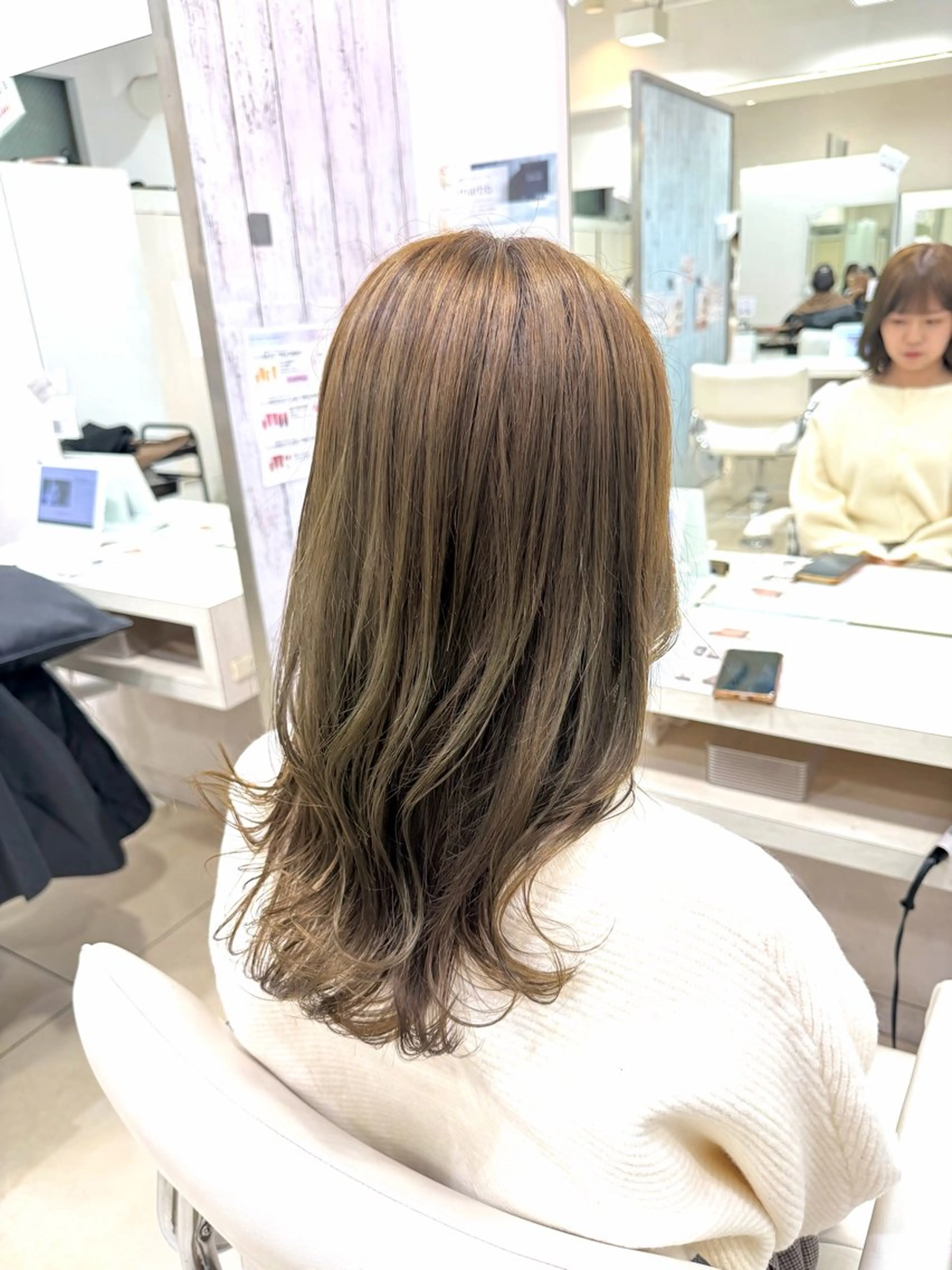 セミロング カラー オリーブカラー 🤎ベージュカラー/ 髪質改善/山岸🤎のヘアスタイル