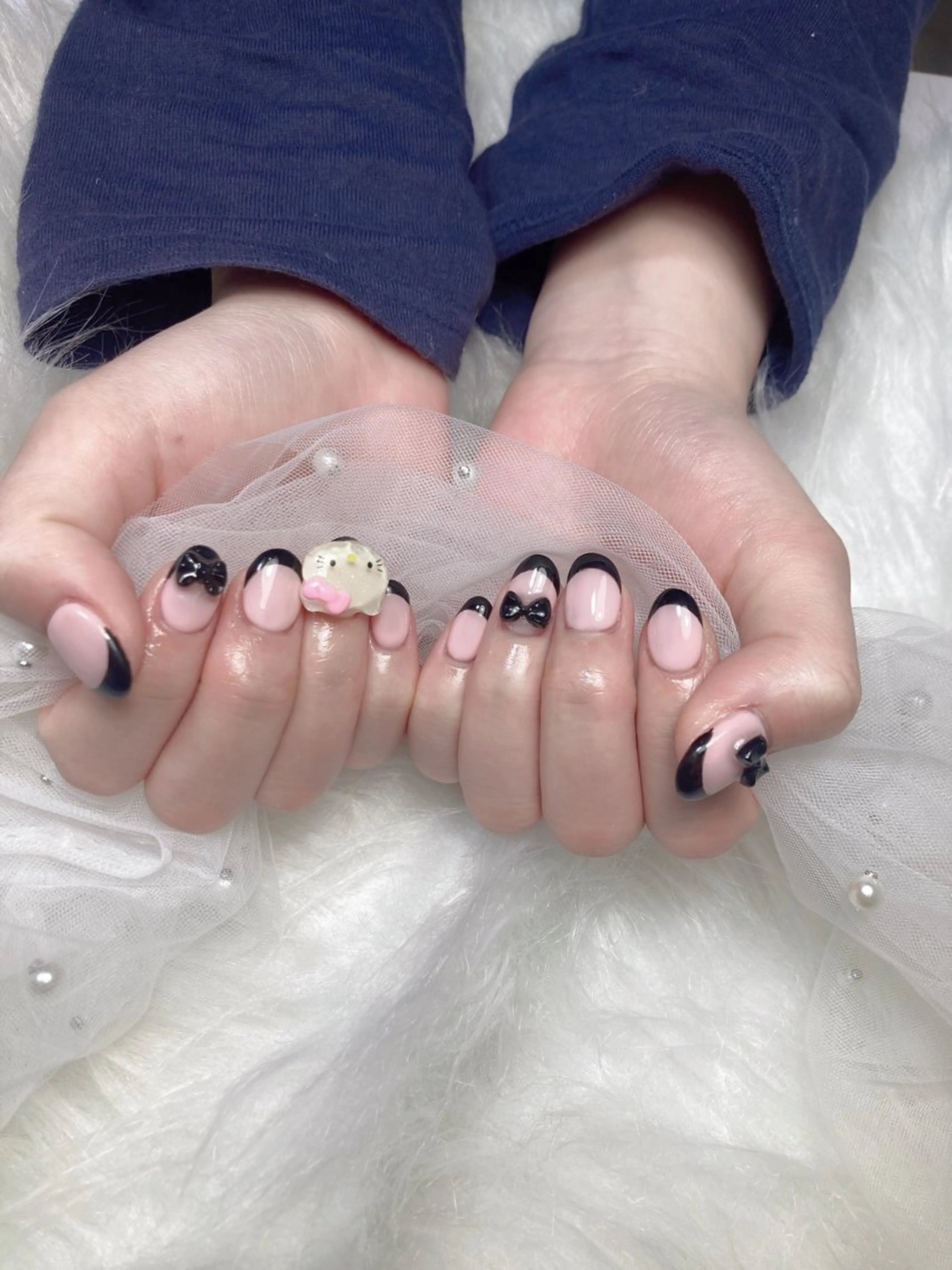 ネイル U·Mi nail salon所属・U·MI 長さ出し専門店のネイルデザイン