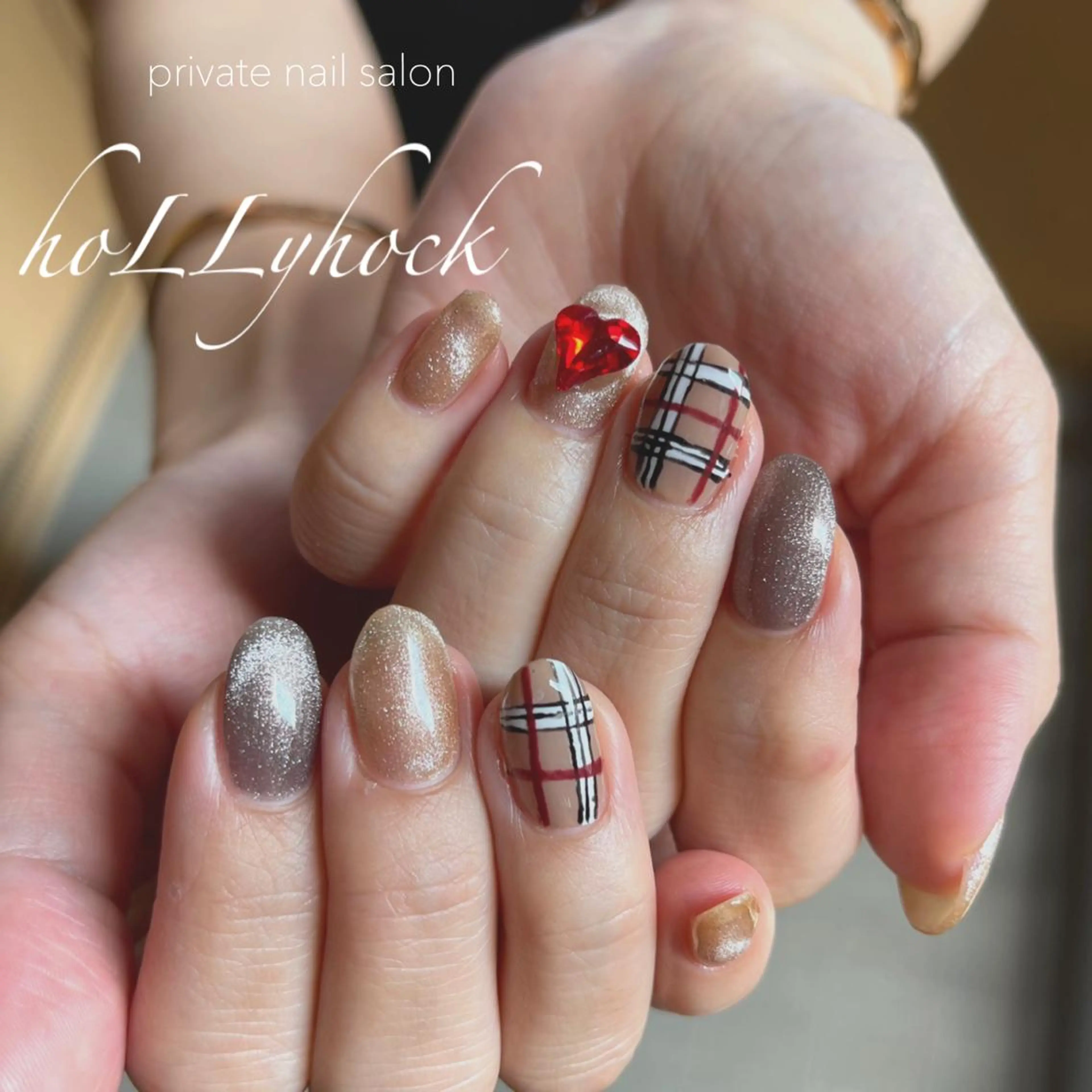 ネイル ハンドネイル nail salon hoLLyhockのネイルデザイン