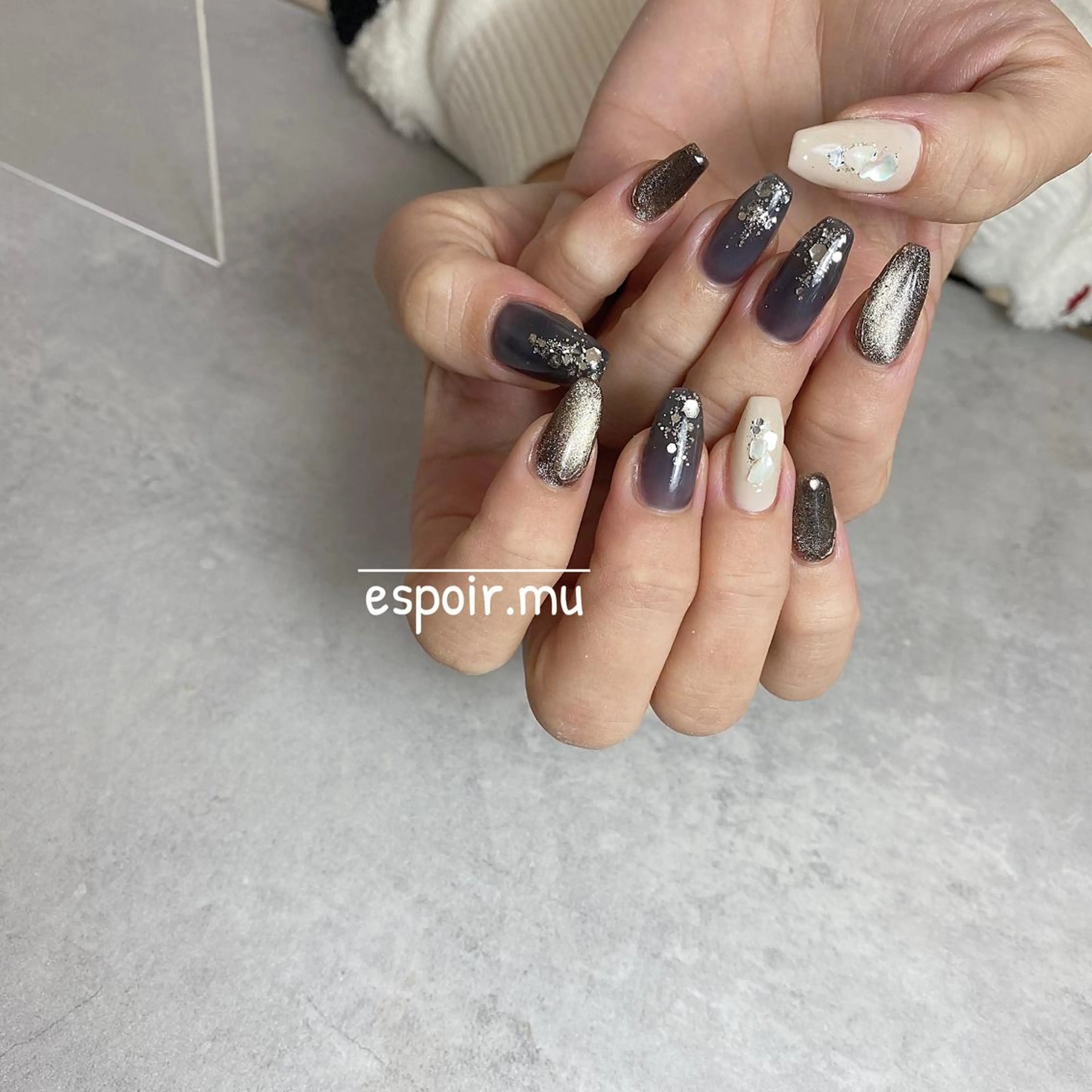 ロング ネイル espoir. muのネイルデザイン