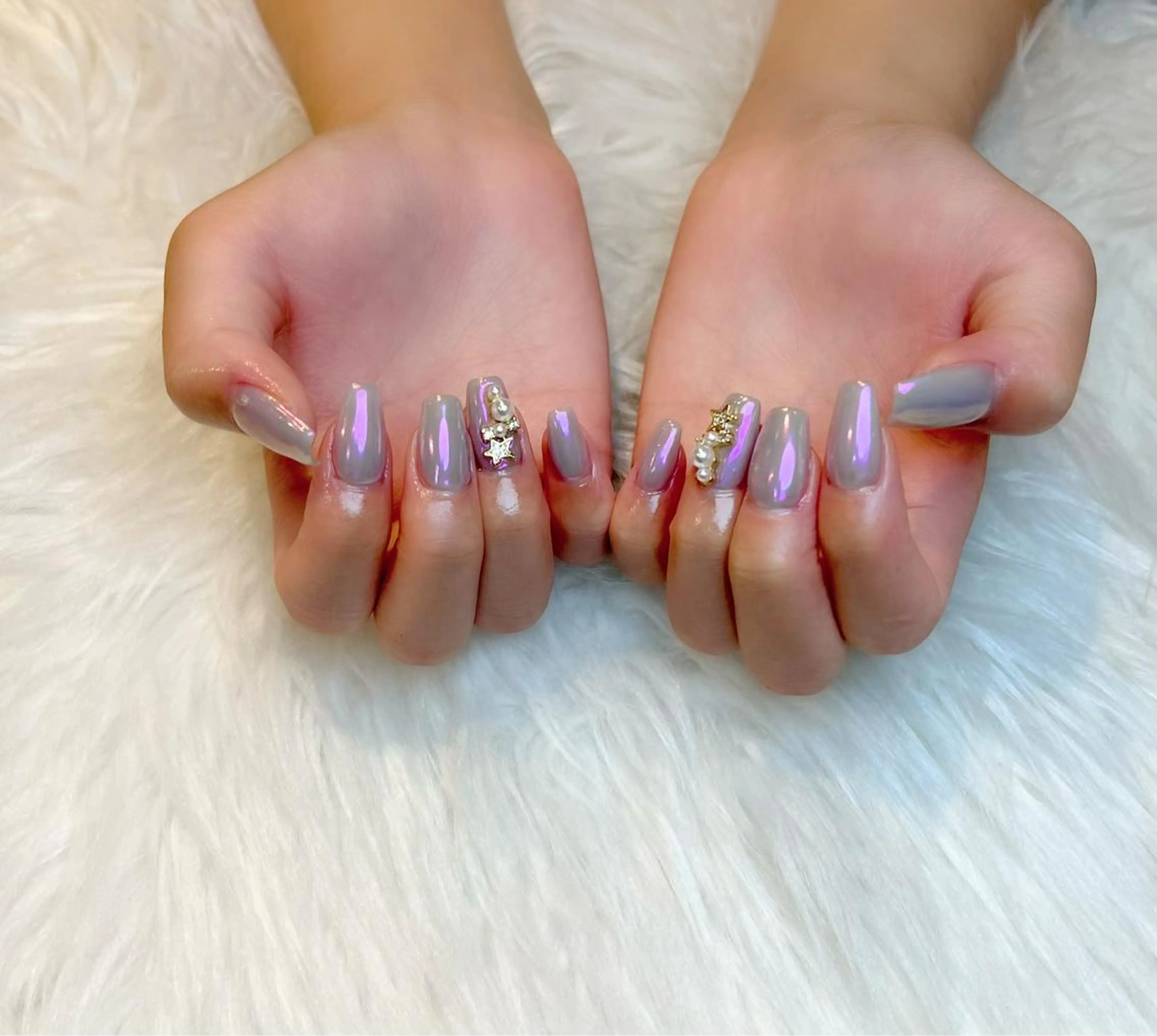 ネイル オーロラネイル ピンク パープル ハンドネイル Lino+ ネイル&よもぎ蒸しのネイルデザイン