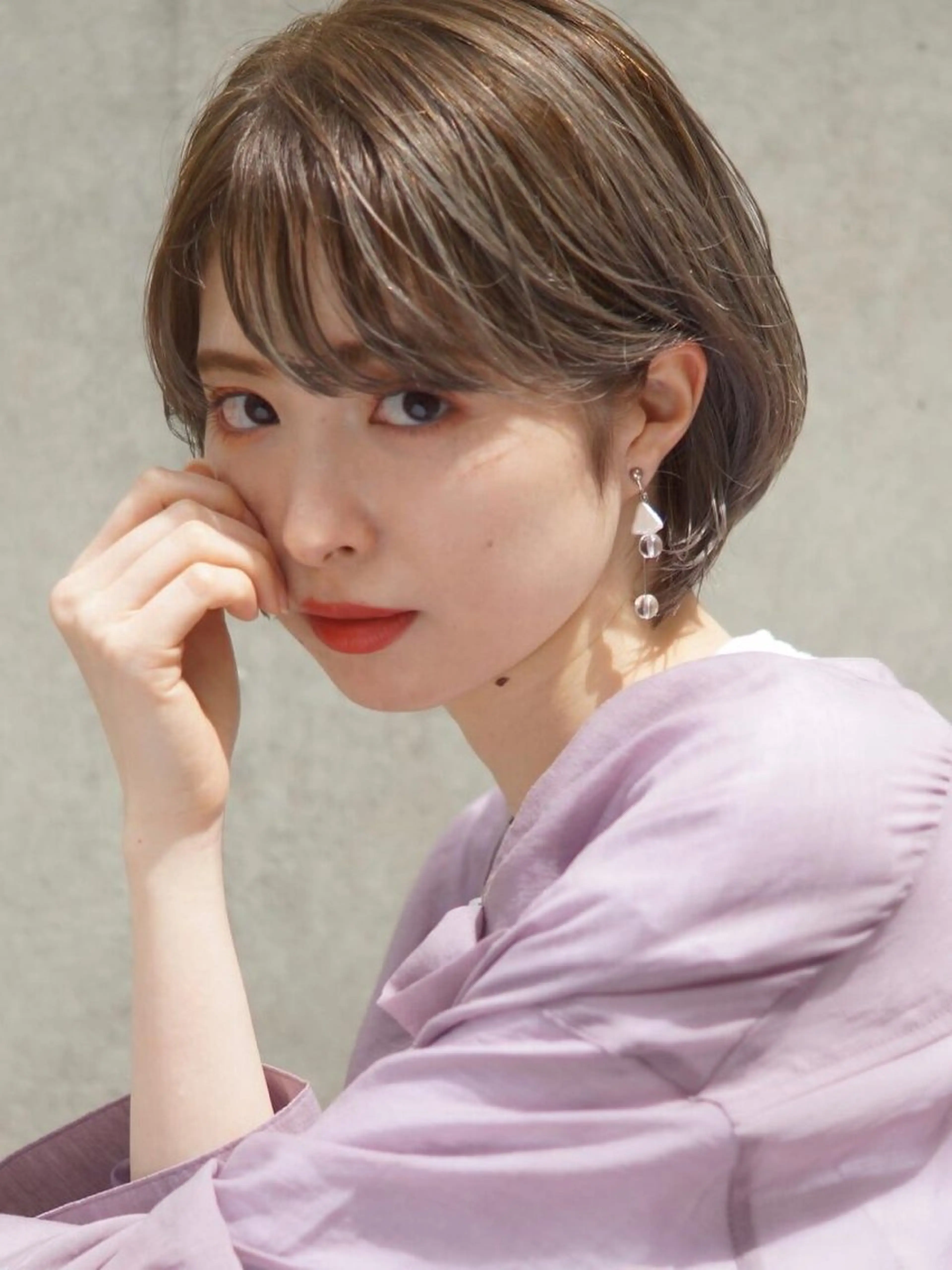 ショート カット ヘアカラー トリートメント hoNua. 栄/透明感カラーのヘアスタイル