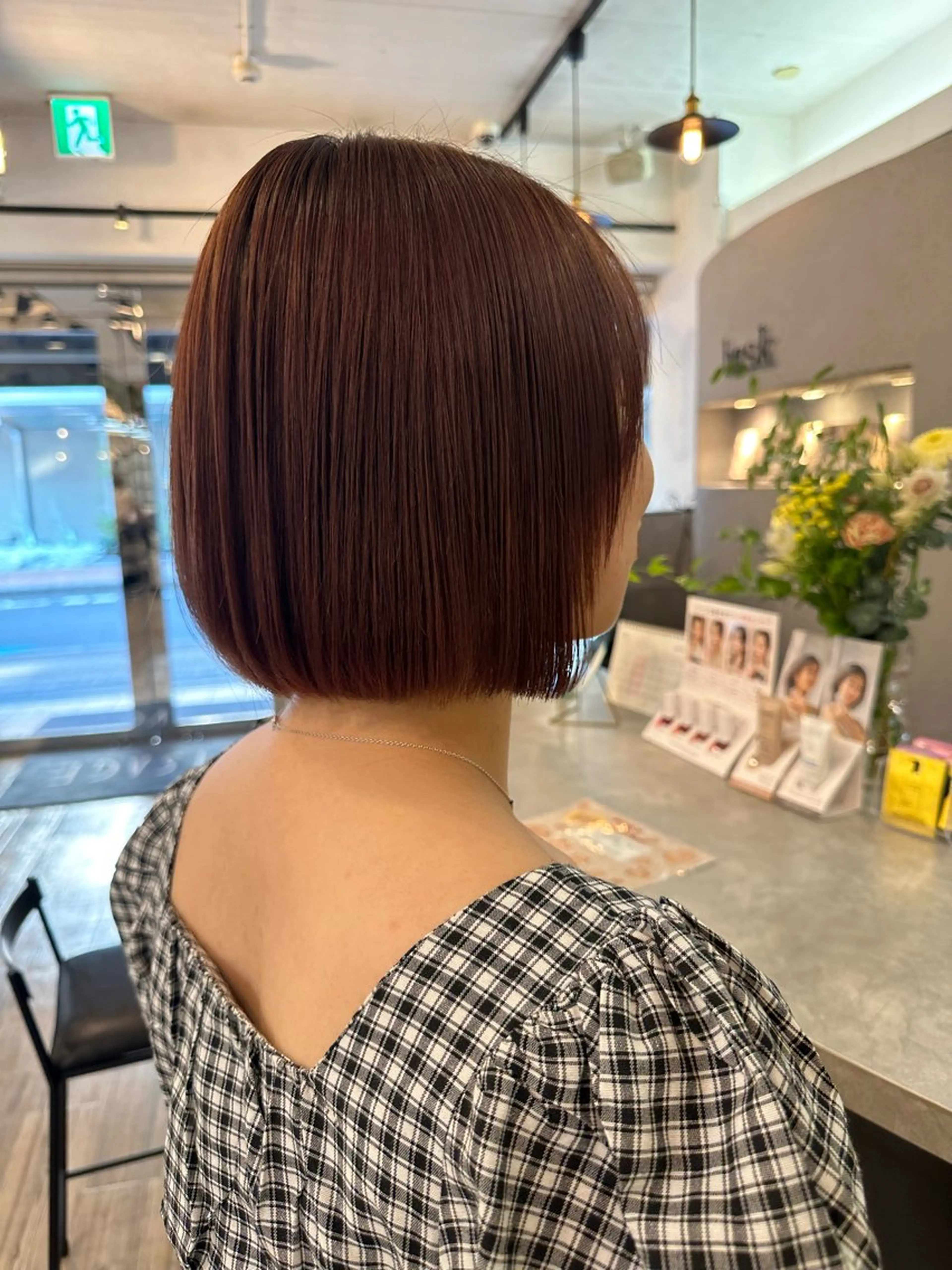 ショート 縮毛矯正 カット 縮毛矯正 sato ayaka ｜透明感カラー🫧のヘアスタイル