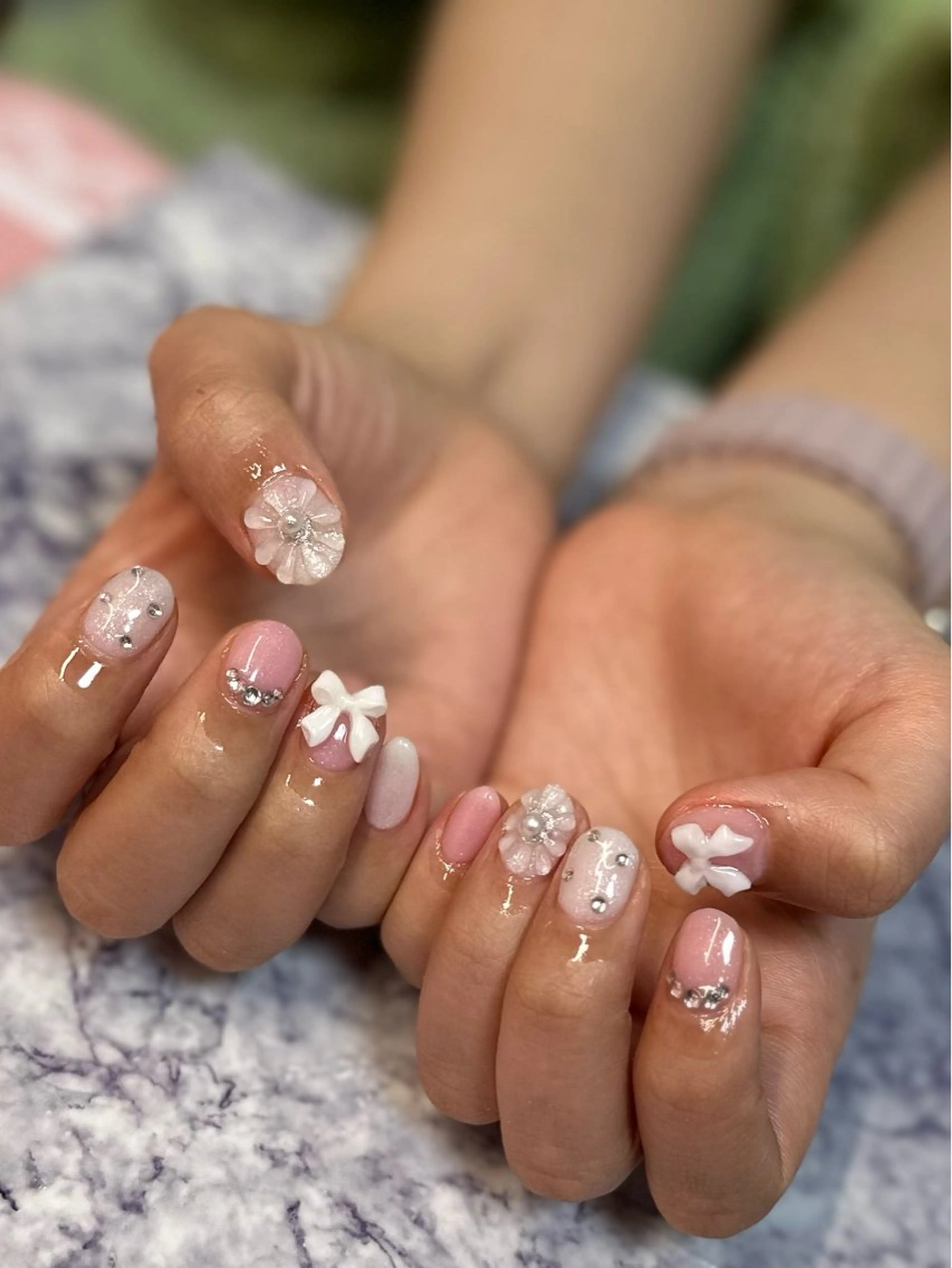 ネイル ハンドネイル フットネイル Pretzels 【プレッツェル】ミウのネイルデザイン