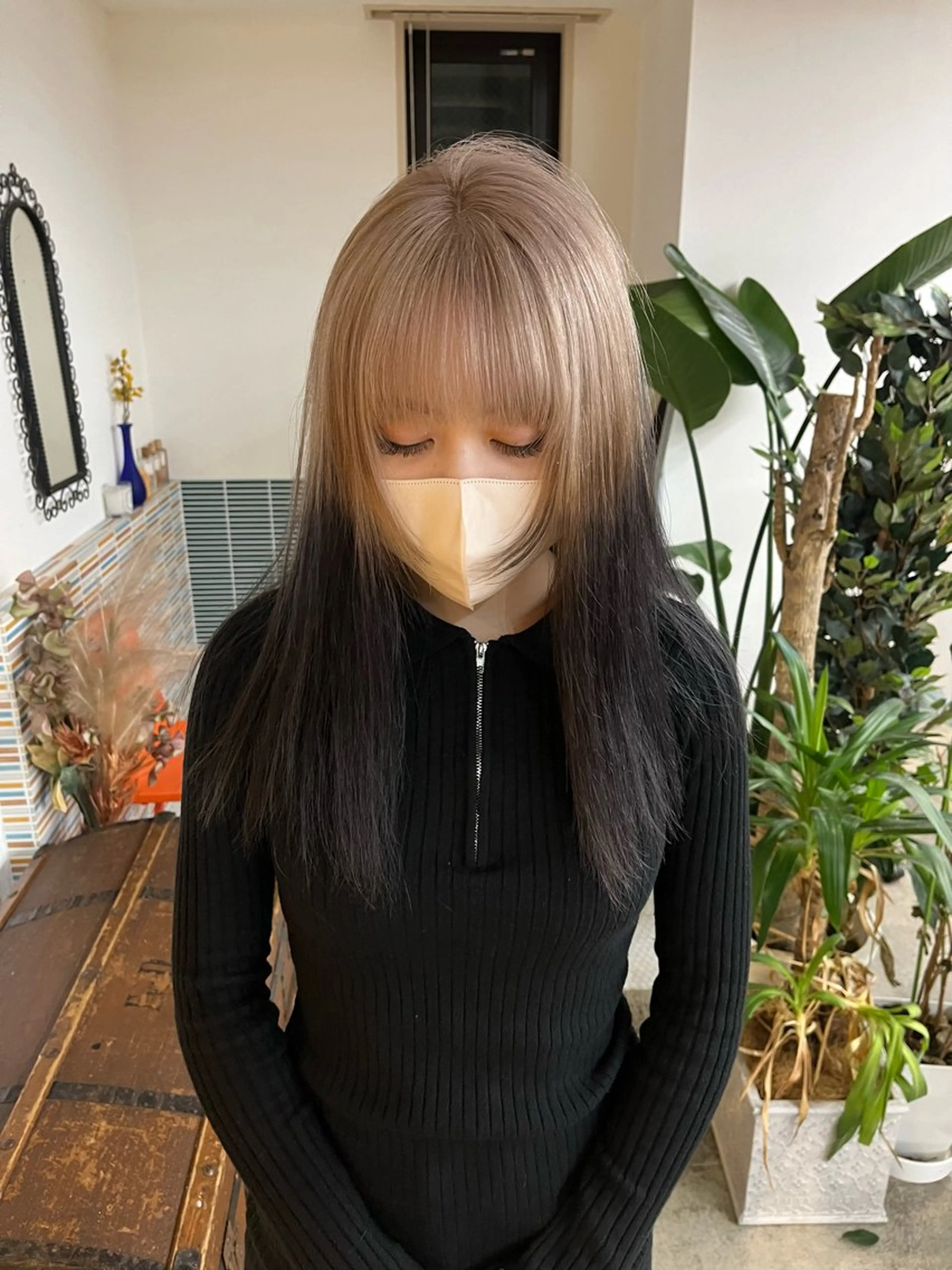 セミロング カラー ブリーチ カット ヘアカラー トリートメント 🩷ハイトーン透明感 レイヤー🩷ユリカのヘアスタイル