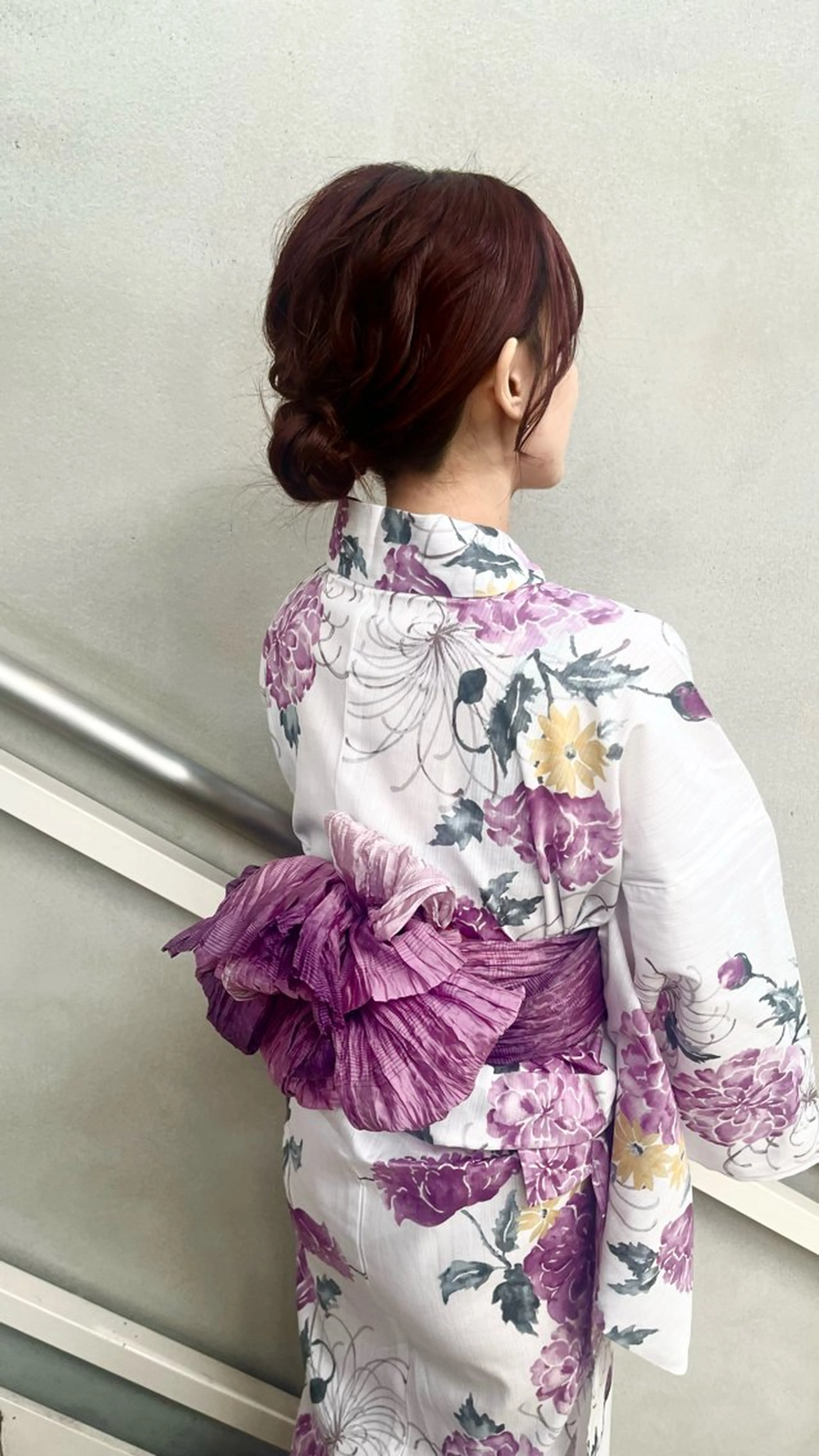 セミロング ヘアアレンジ ヘアセット 佐藤 永夏のヘアスタイル