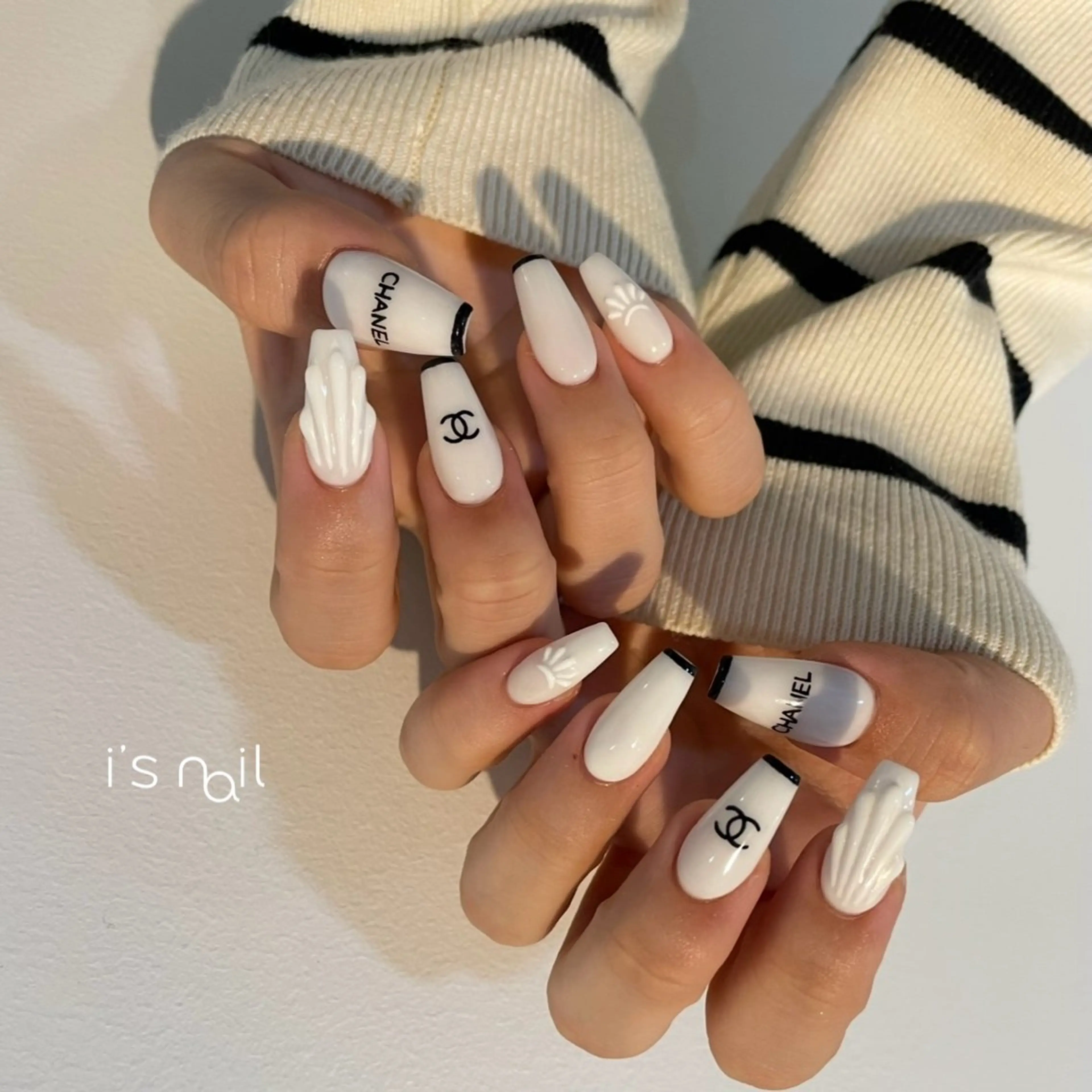 ネイル アートネイル スカルプネイル i's nail 〈アイズネイル〉のネイルデザイン