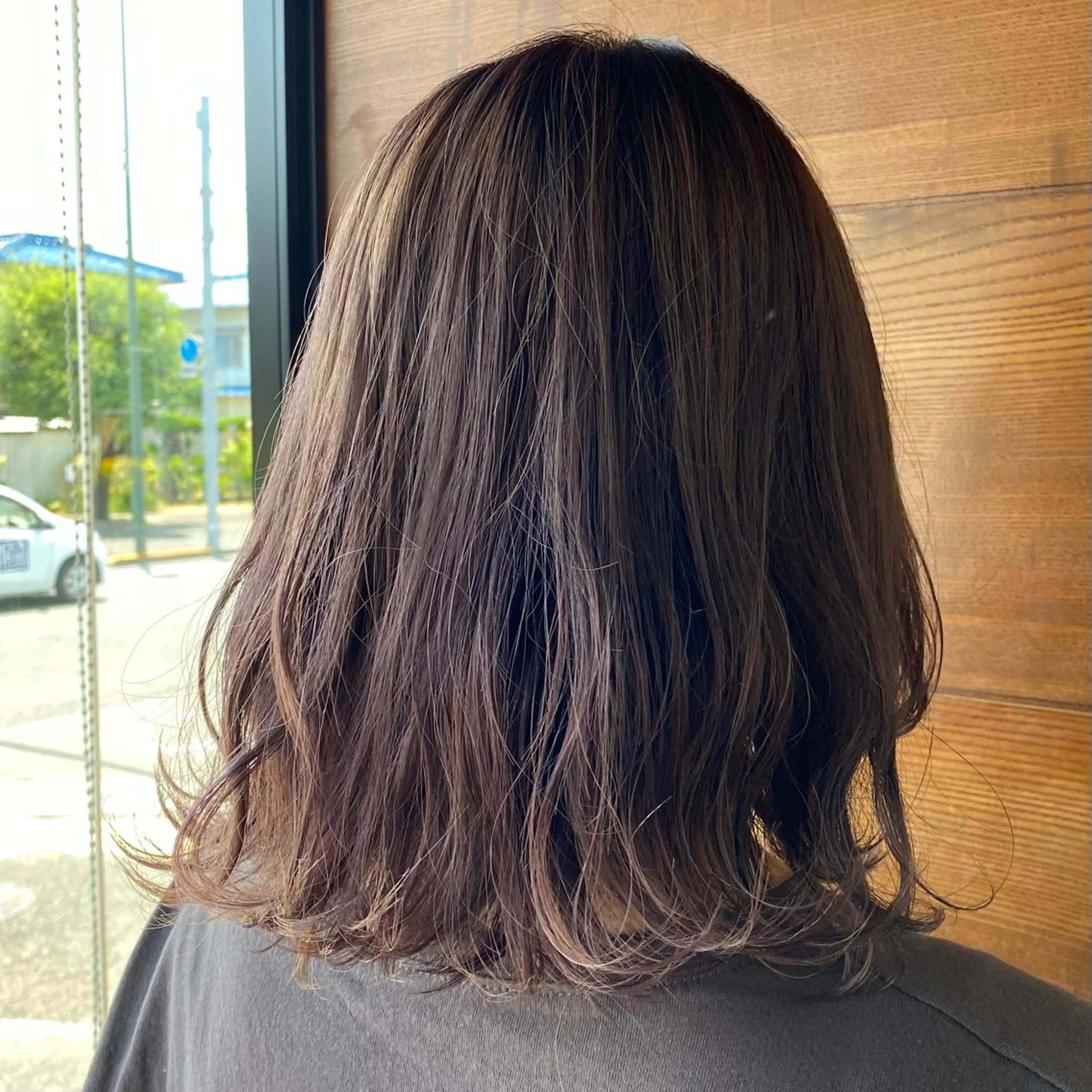 ミディアム バイオレットブラウン ヘアカラー トリートメント geep Ryoyaのヘアスタイル