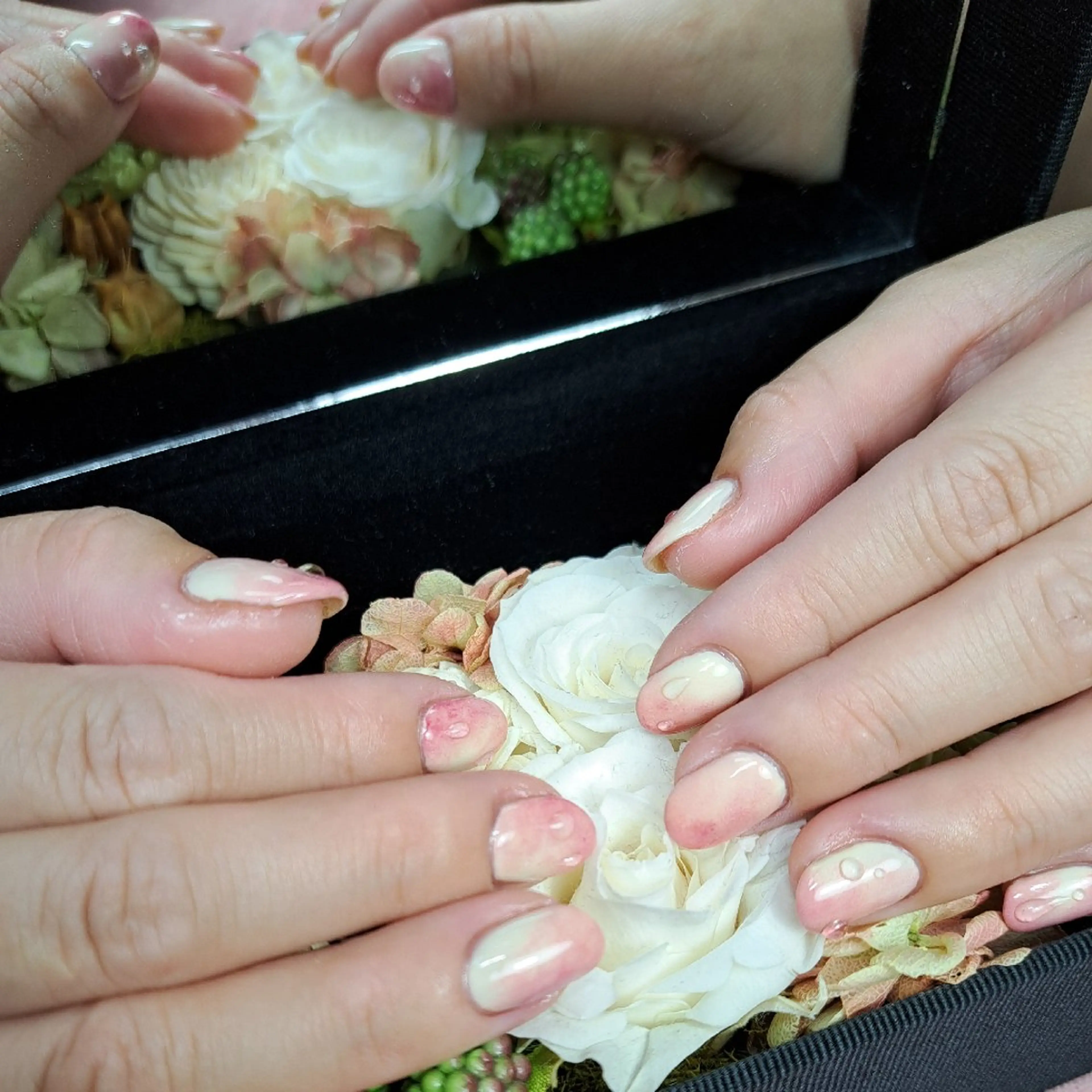 ネイル HAYASHI  Nのネイルデザイン