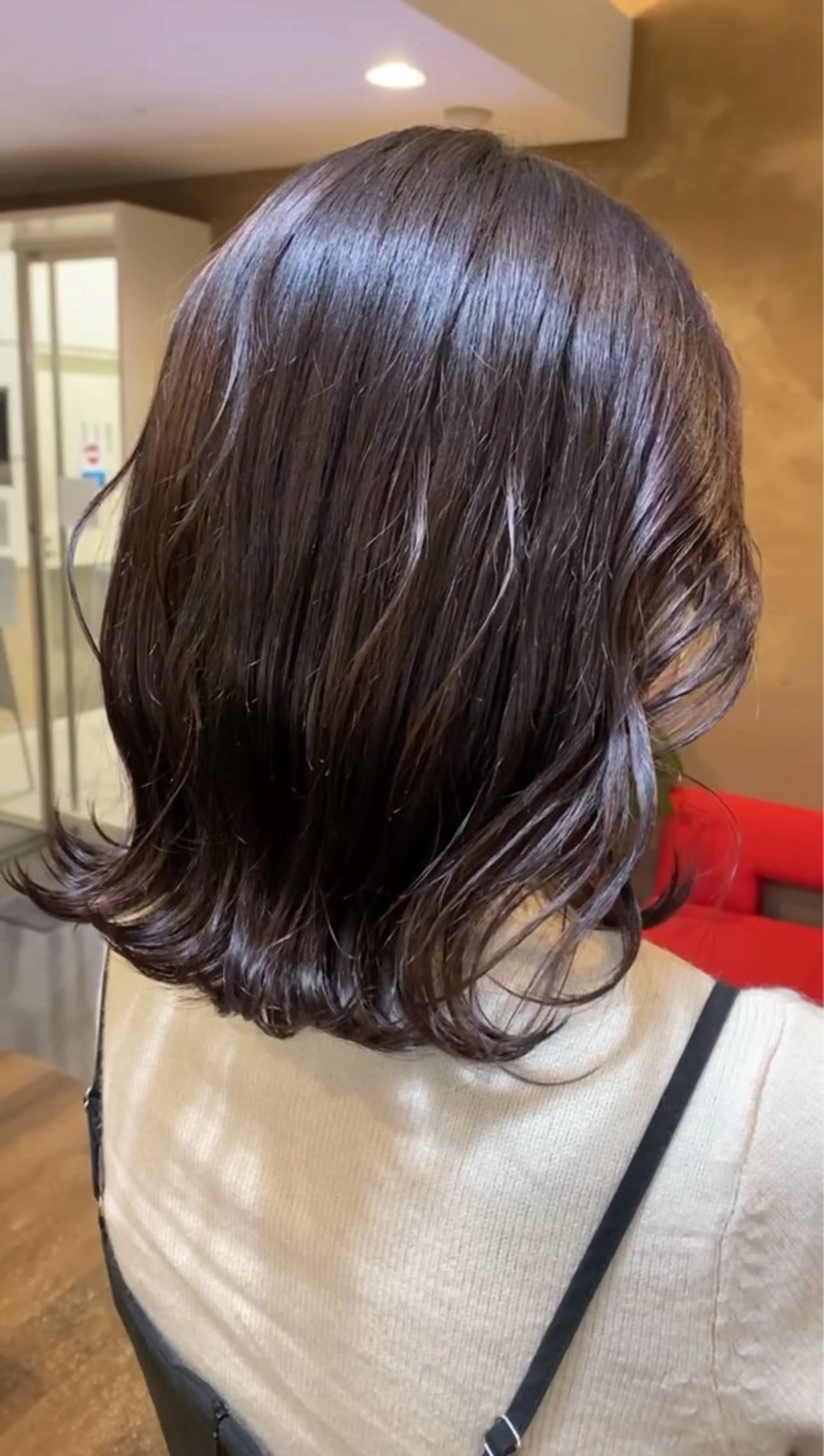 ミディアム カラー ブラウンカラー ピンクカラー ピンクブラウン ヘアカラー トリートメント STYLE所属・山本 勝巳のヘアスタイル