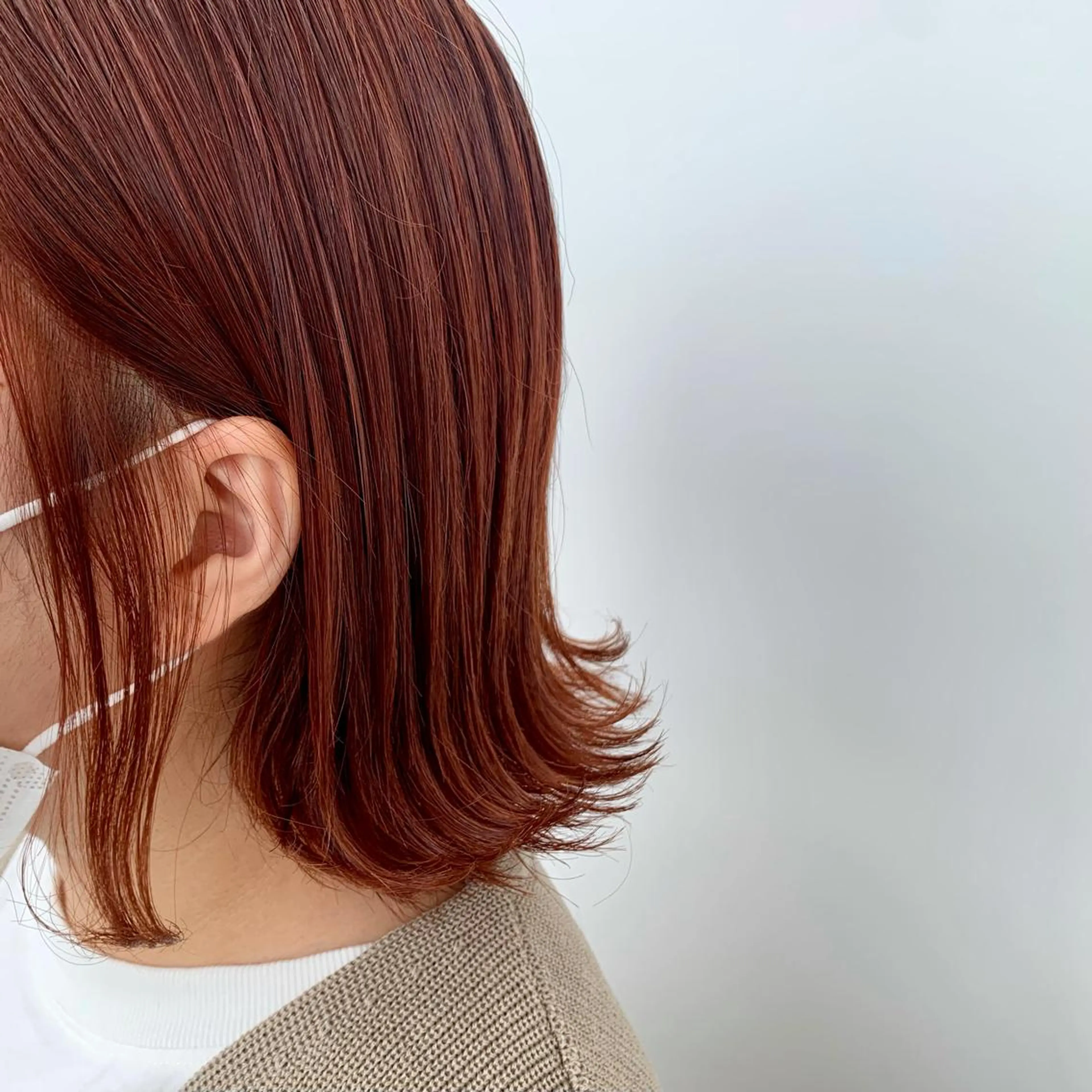 ミディアム カラー ブラウンカラー オレンジ オレンジブラウン 外ハネヘア 錦 茉李のヘアスタイル
