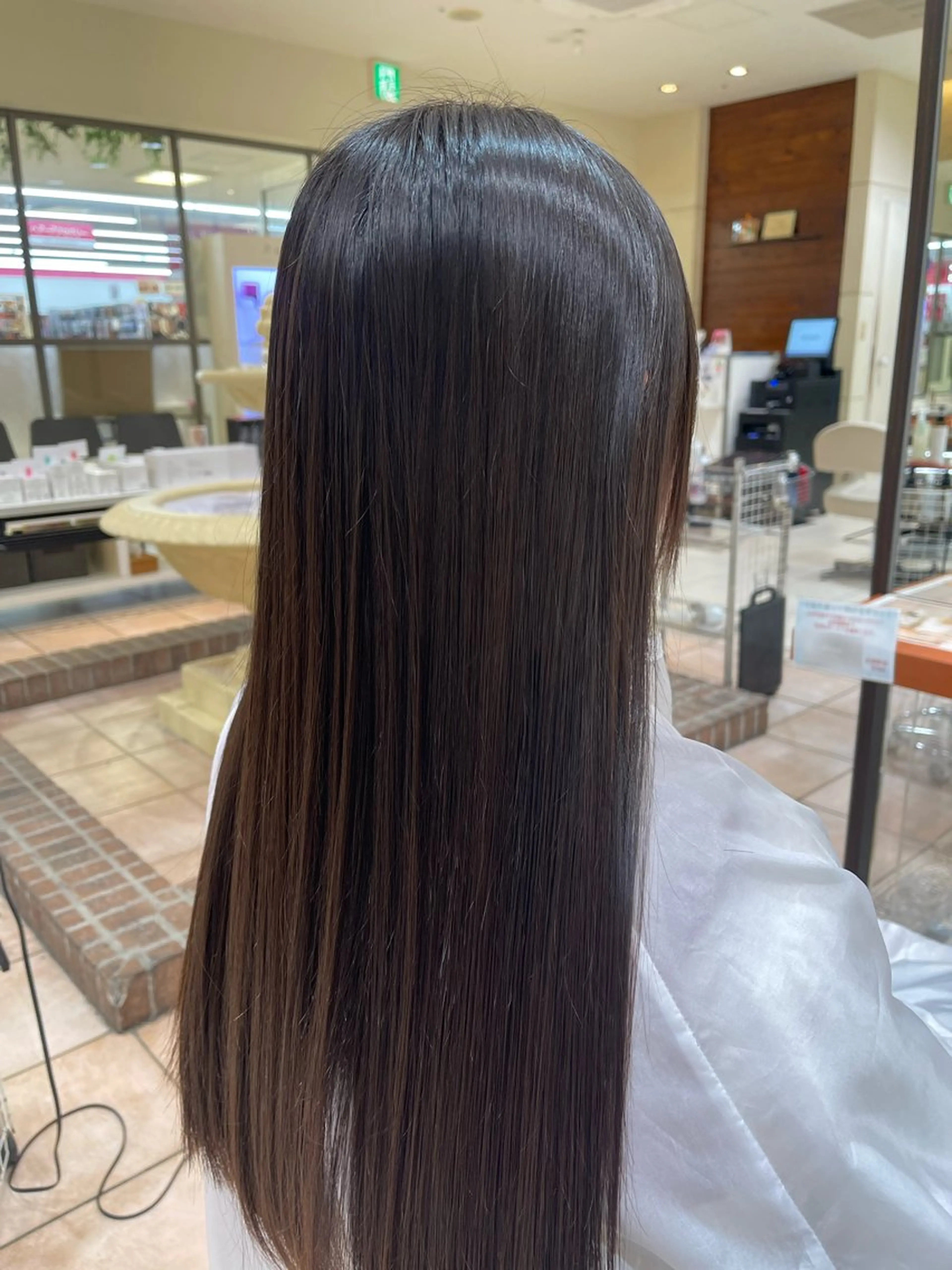 ロング カネヒラ リョウスケのヘアスタイル