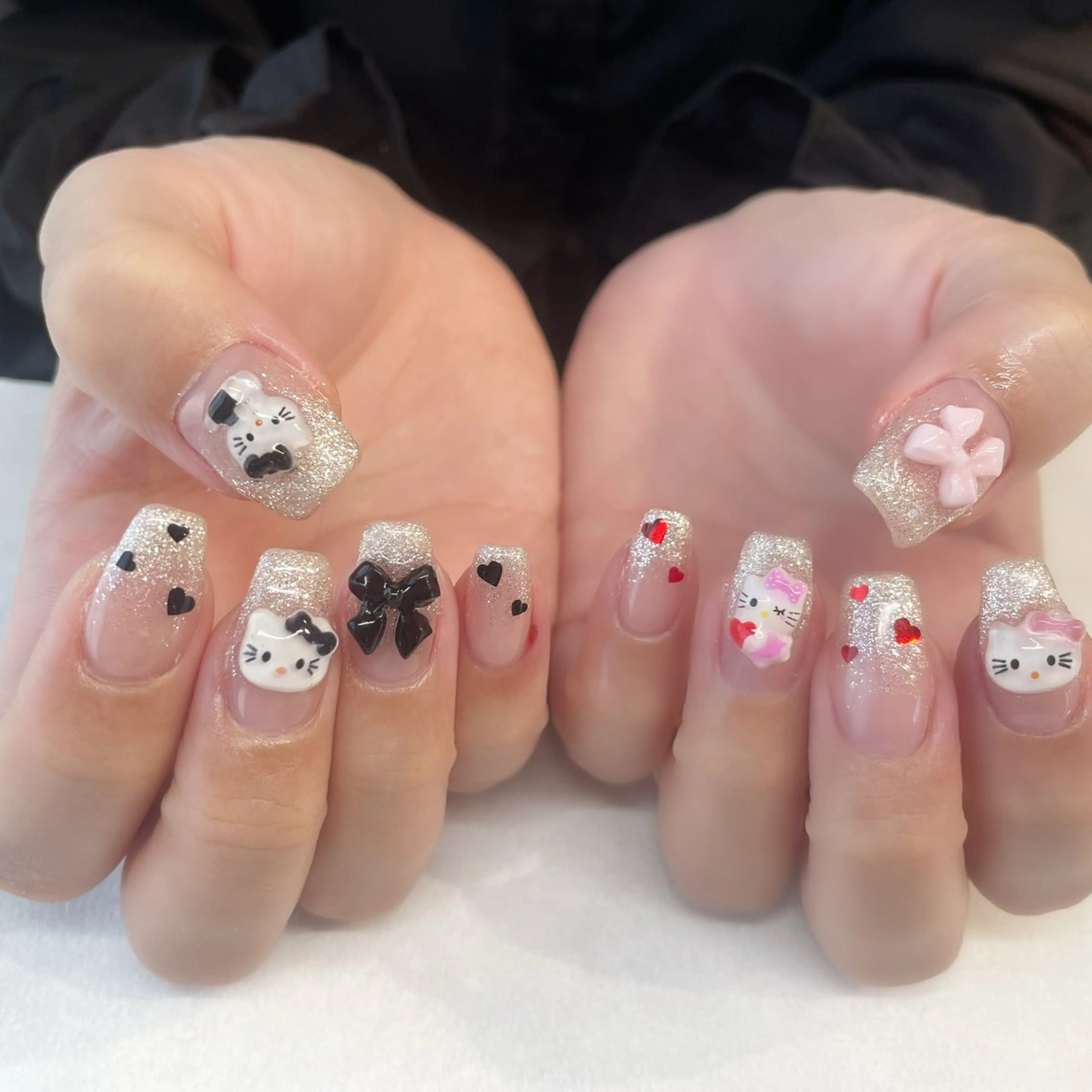 ネイル ハンドネイル 💎🐰 saki. m 🐰💎のネイルデザイン