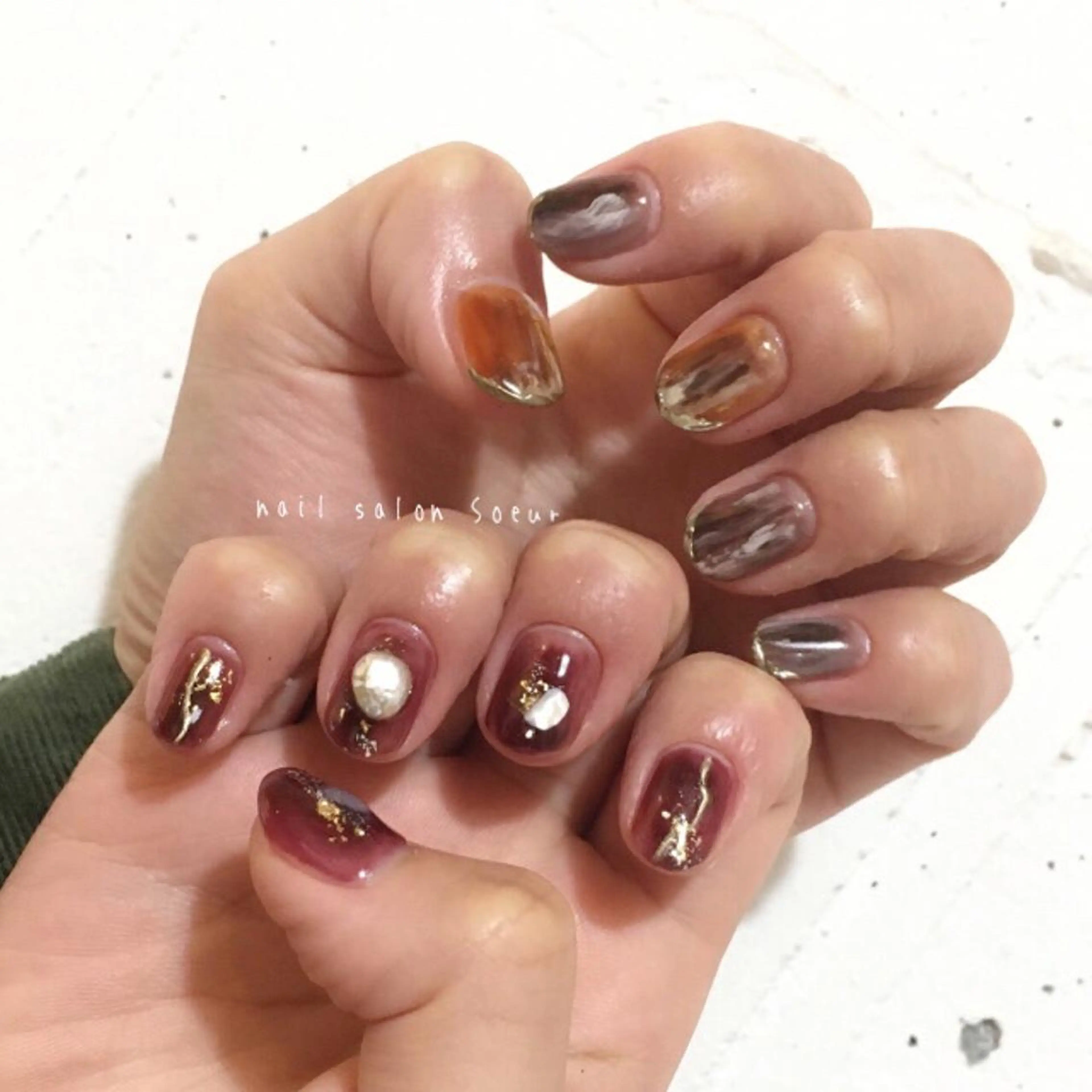 ネイル アートネイル 長さ出し ジェルネイル マットネイル ミラーネイル ハンドネイル nail salon Soeurのネイルデザイン