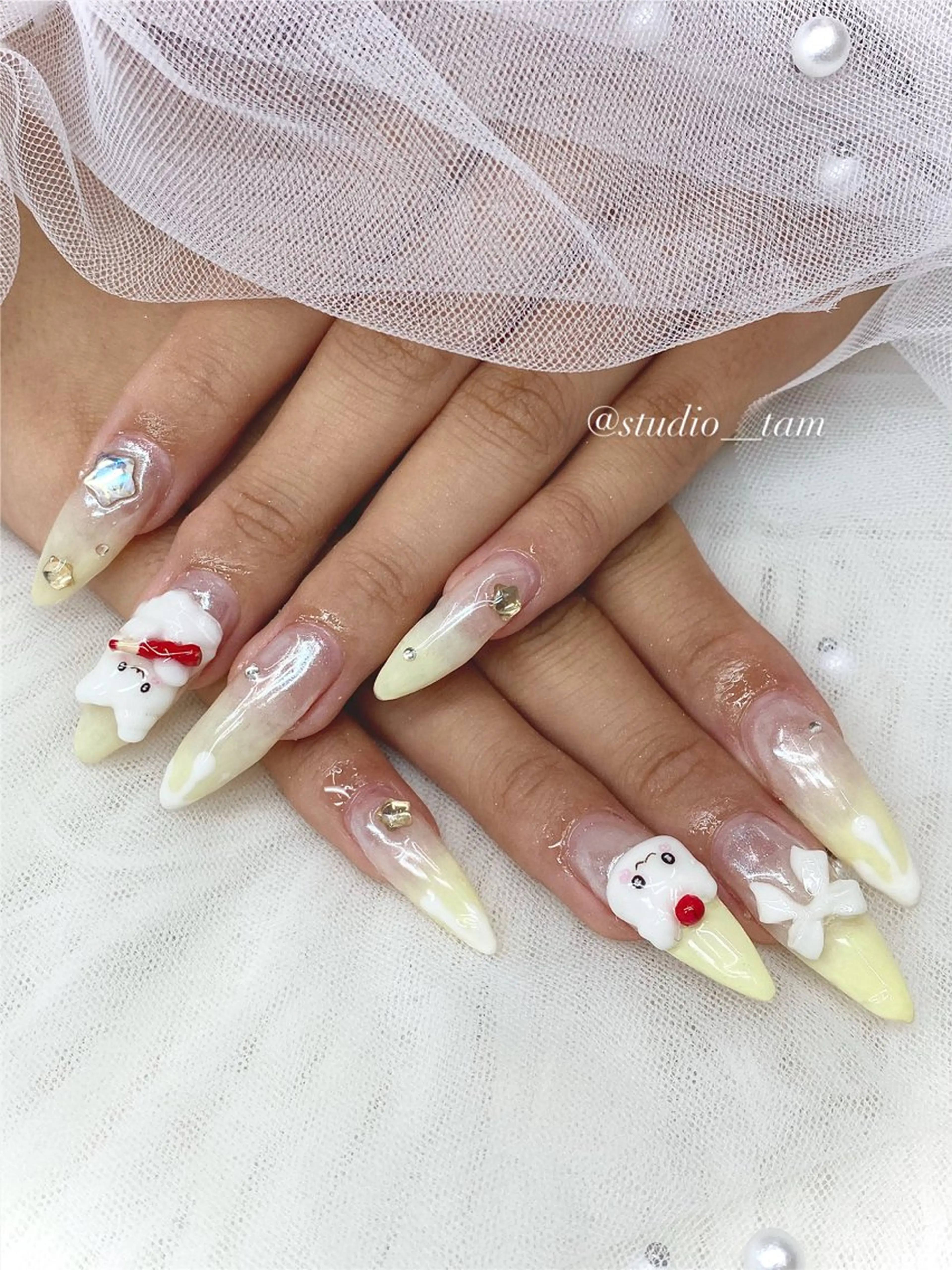 ネイル アートネイル チークネイル フレンチネイル 韓国ネイル マグネットネイル studio tam 髙橋彩夏のネイルデザイン