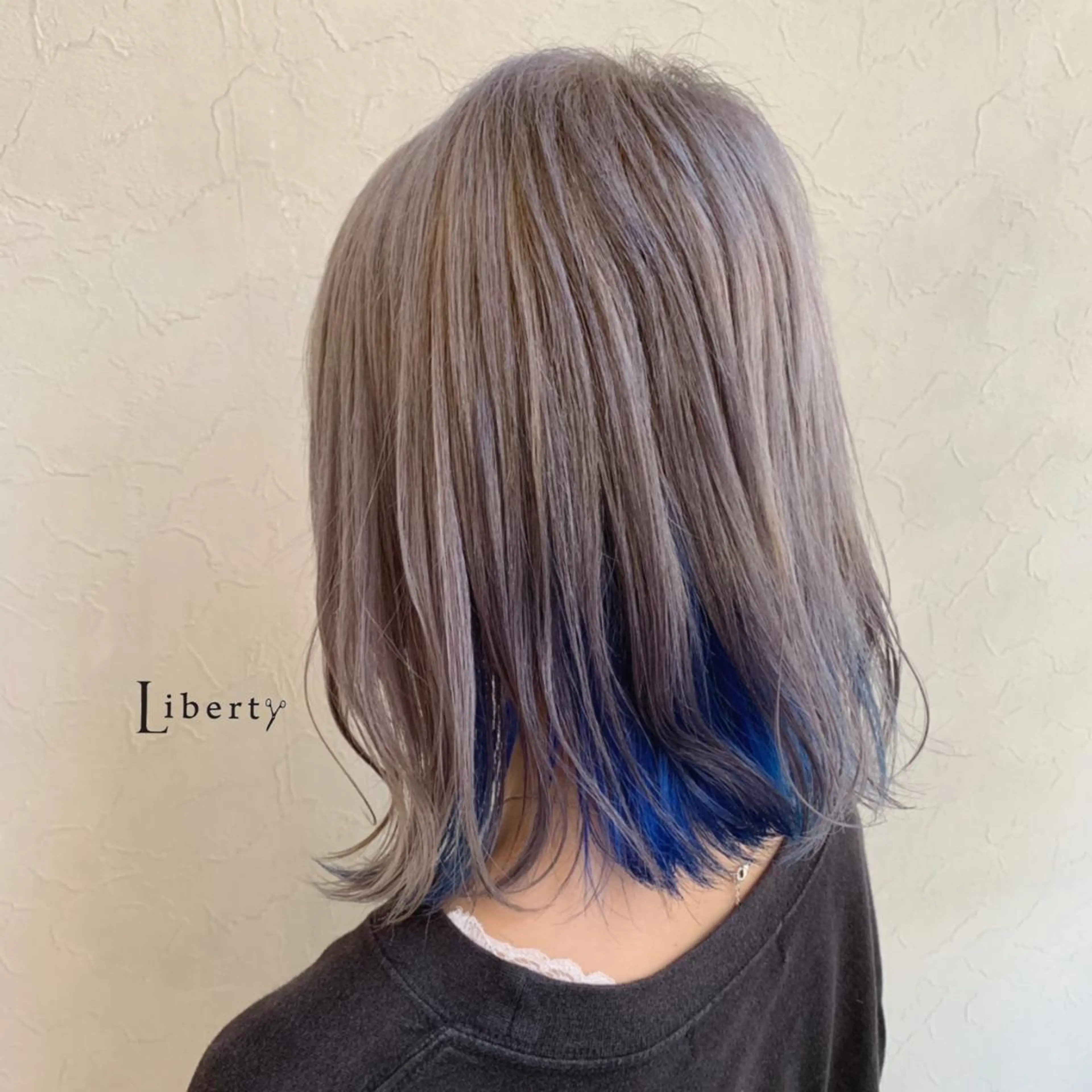 ミディアム カラー ブリーチ インナーカラー ヘアカラー トリートメント Liberty 店長 TAJIMAのヘアスタイル