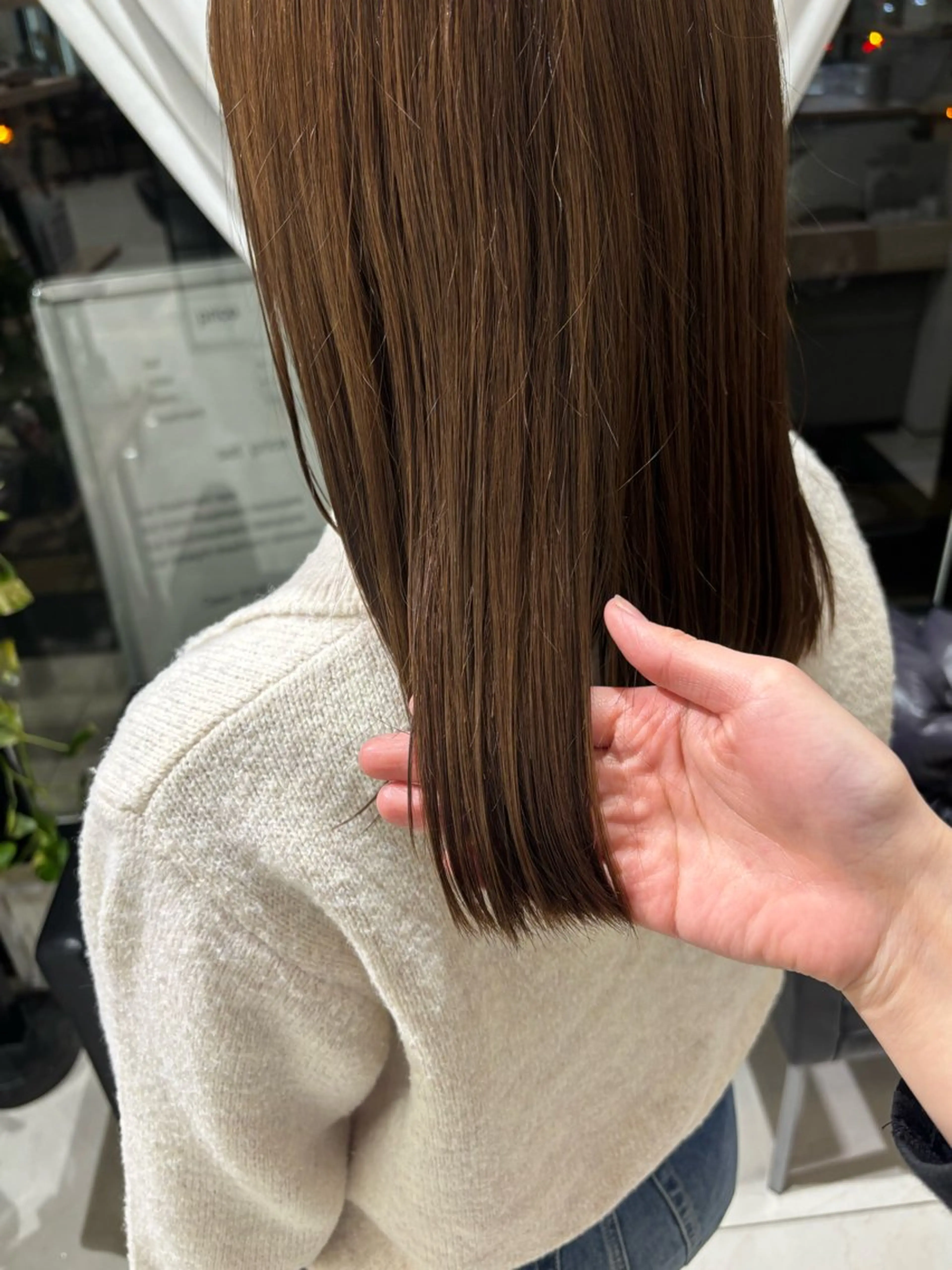 カラー ベージュカラー ブラウンカラー ヘアカラー 辻村 彩華のヘアスタイル