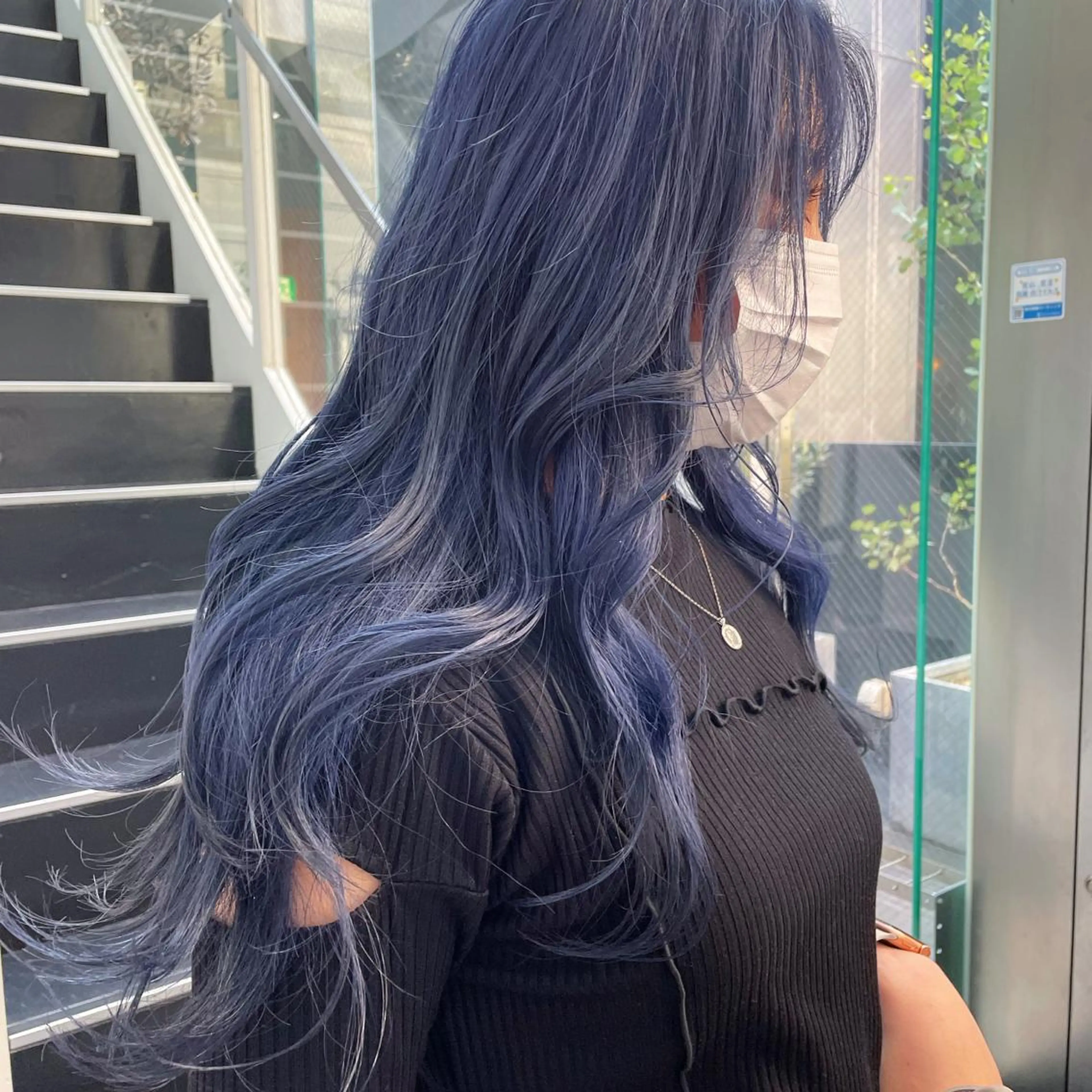 ロング カラー miyu ハイトーン/レイヤーのヘアスタイル