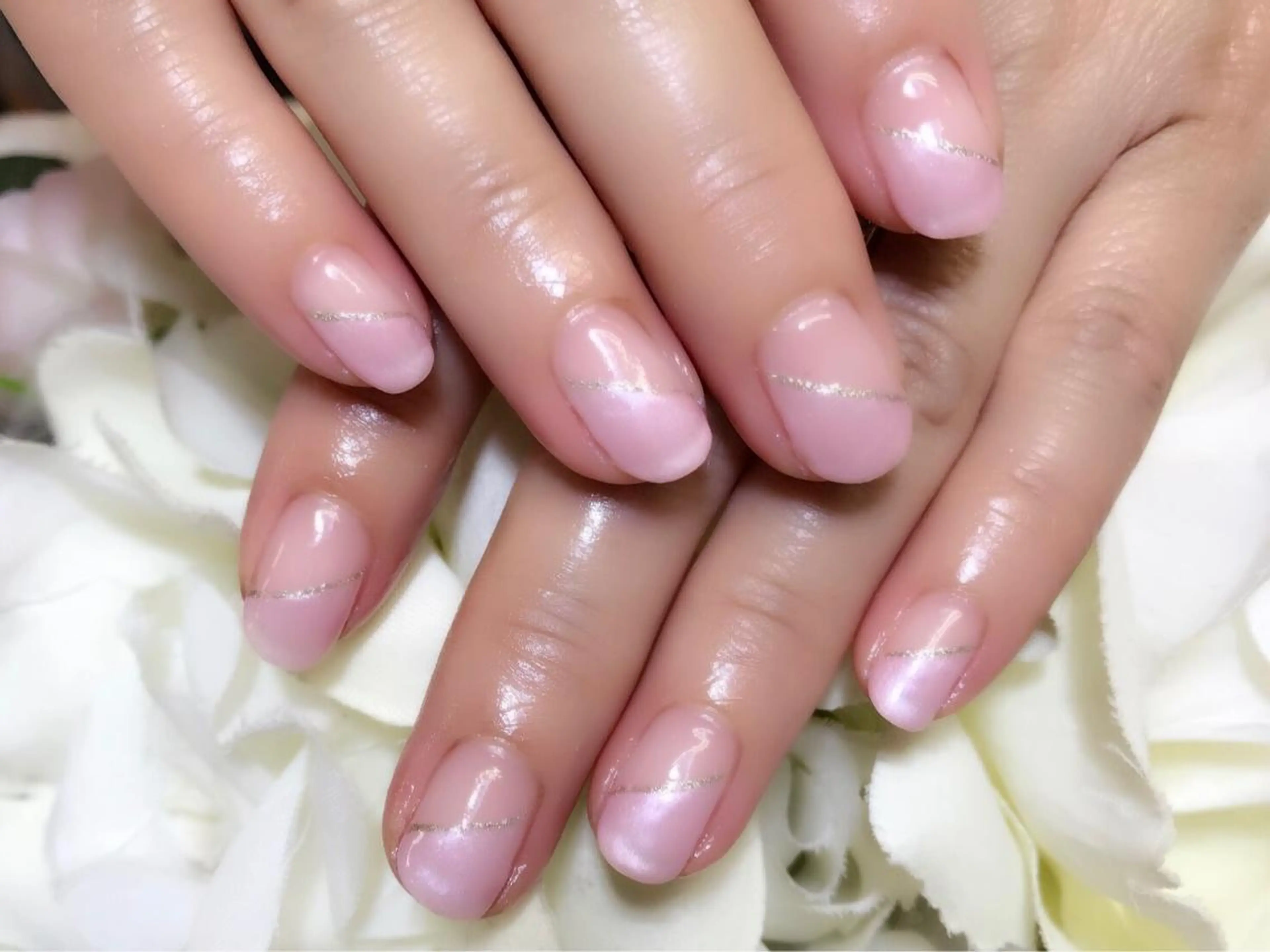 ネイル シンプルネイル favoris nail🌼のネイルデザイン